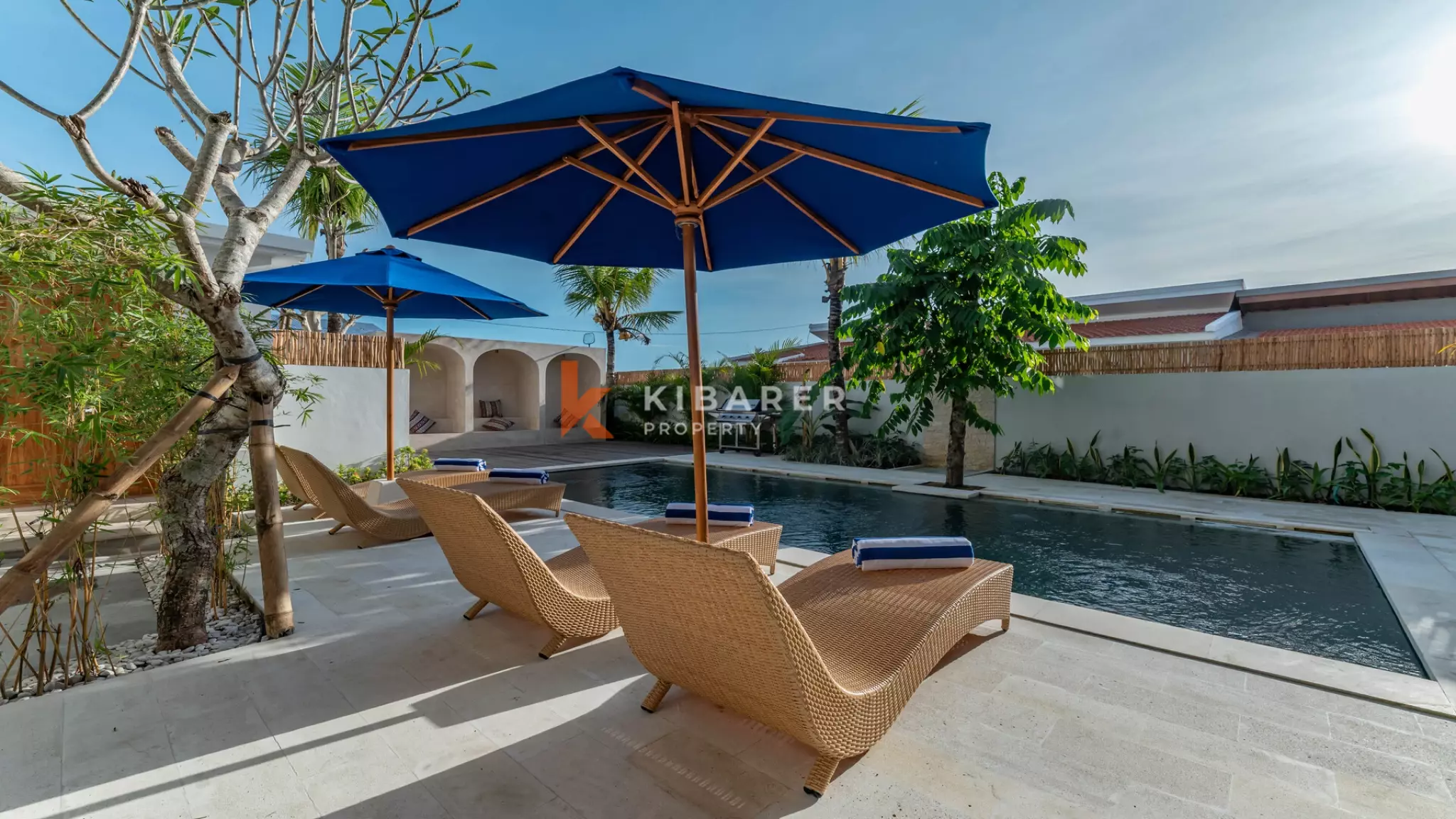 Chic One-Bedroom Modern Villa with Shared Pool in the Heart of Pererenan — image 9