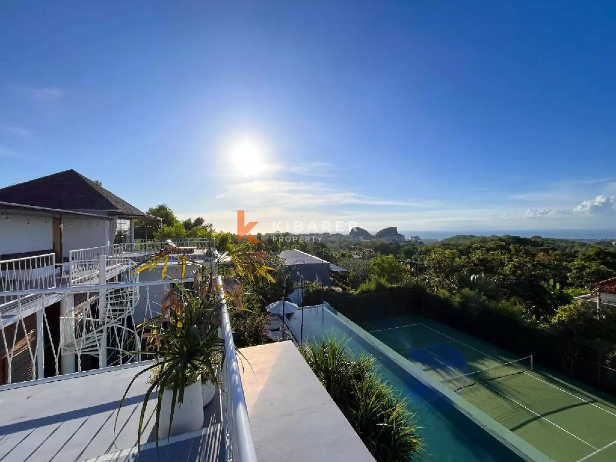 Luxurious Six Bedroom Villa in Balangan Hill — image 4