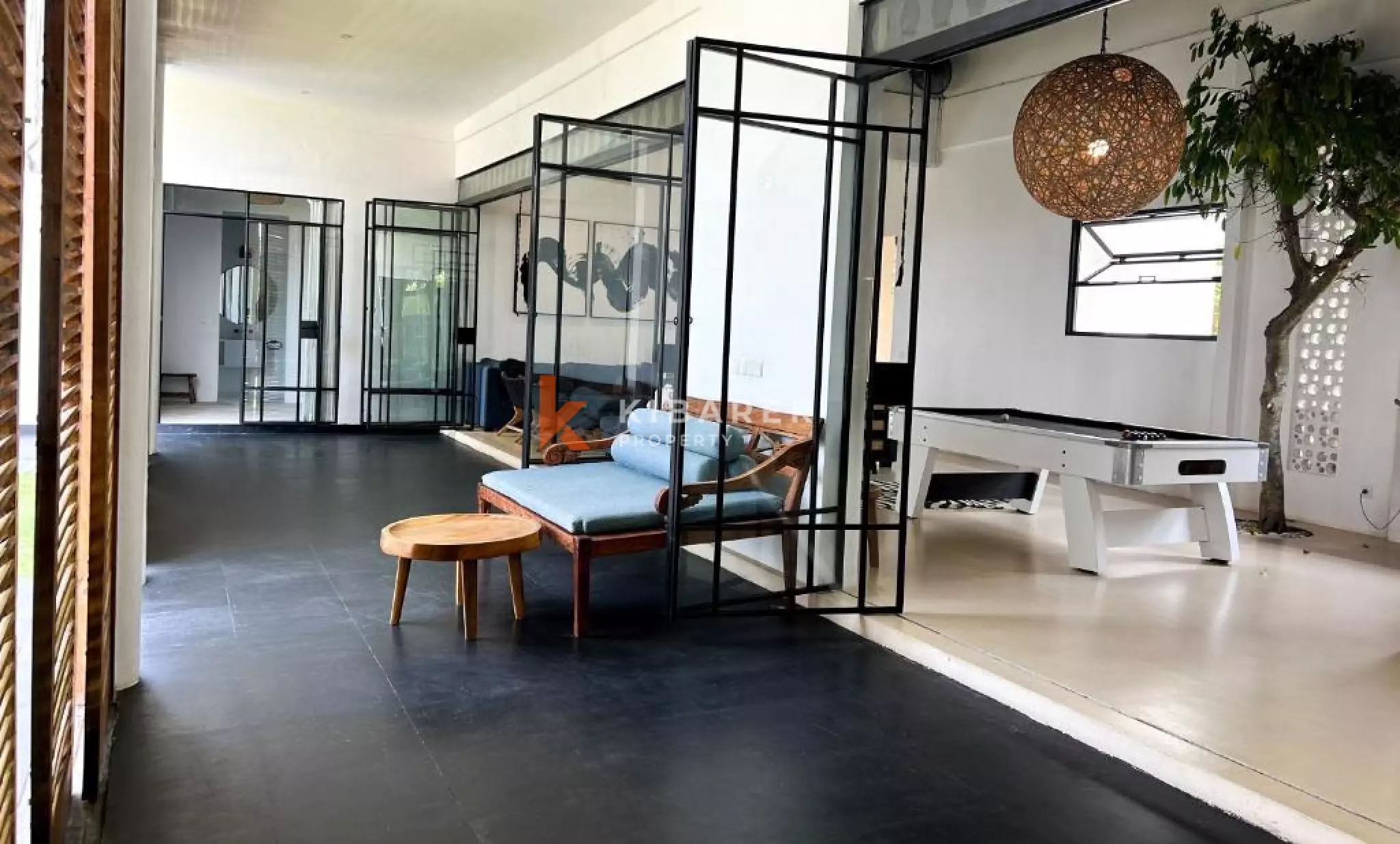 Luxurious Six Bedroom Villa in Balangan Hill — image 9