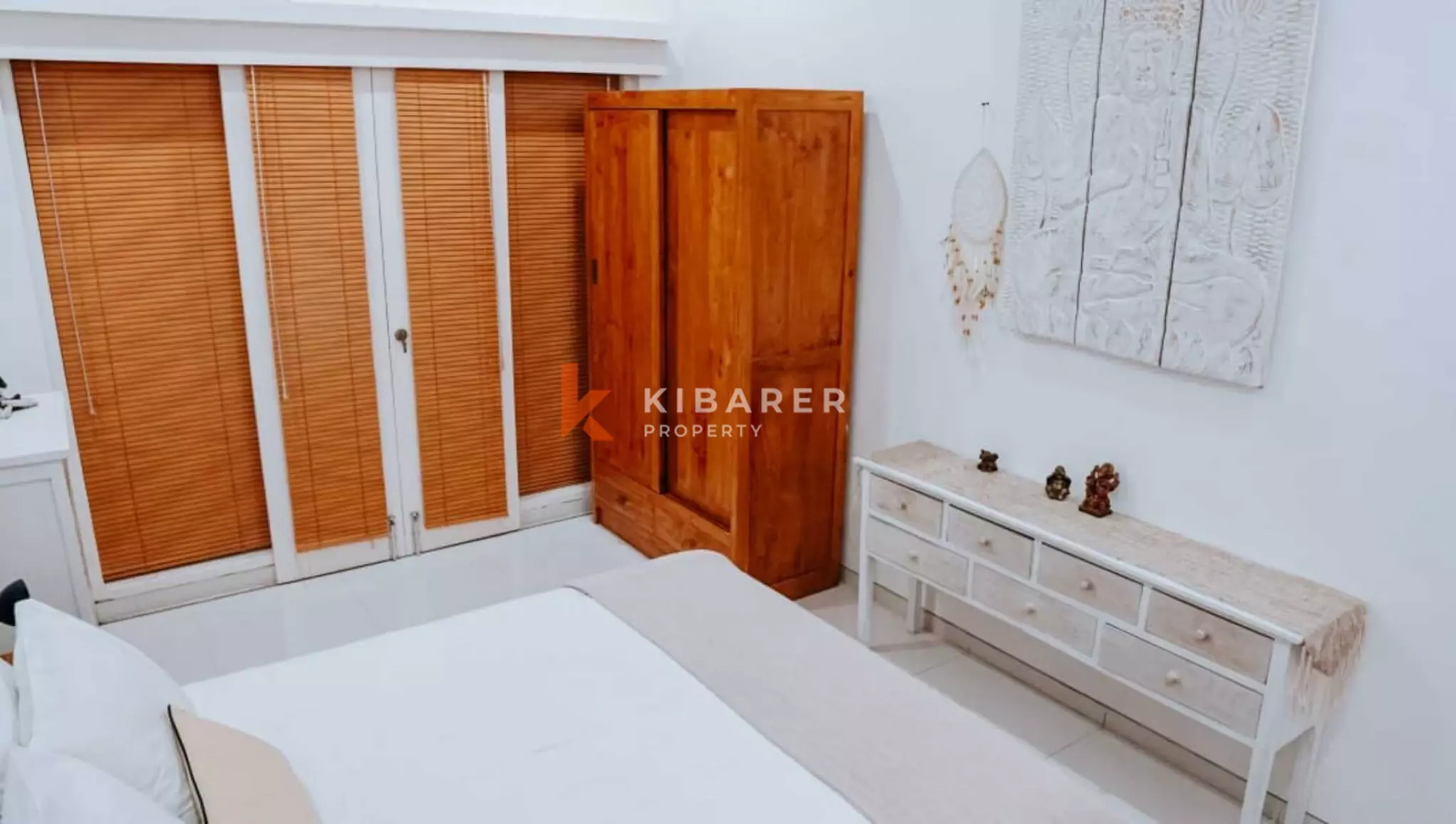 Traditional Three Bedroom Open Living Villa with Tropical Touch in Mertanadi — image 13
