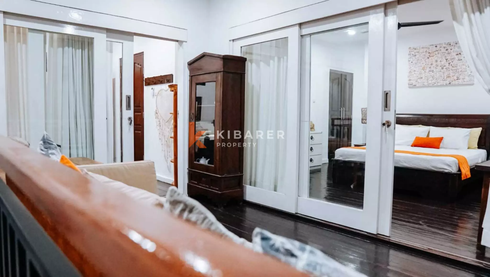 Traditional Three Bedroom Open Living Villa with Tropical Touch in Mertanadi — image 14