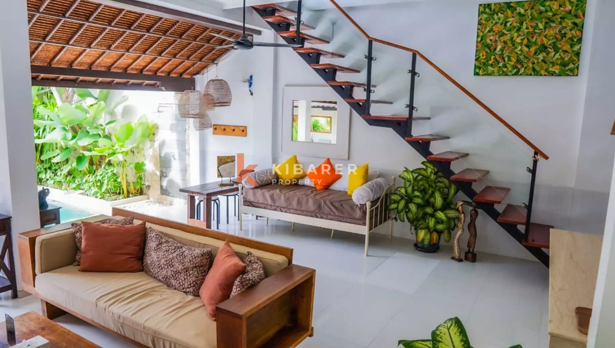 Traditional Three Bedroom Open Living Villa with Tropical Touch in Mertanadi — image 4