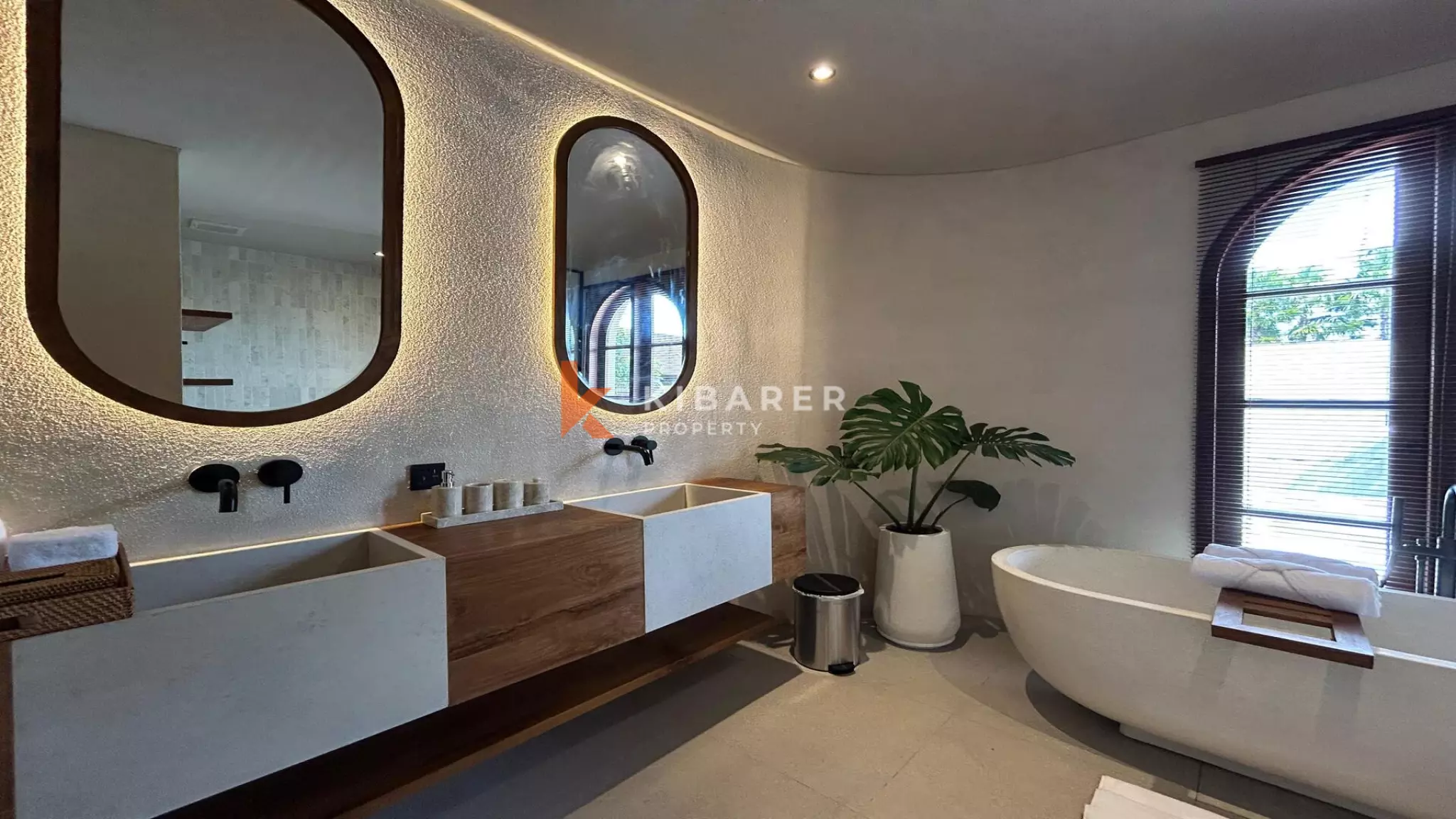 Modern Two-Bedroom Villa with Pool in Prime Umalas Location — image 15