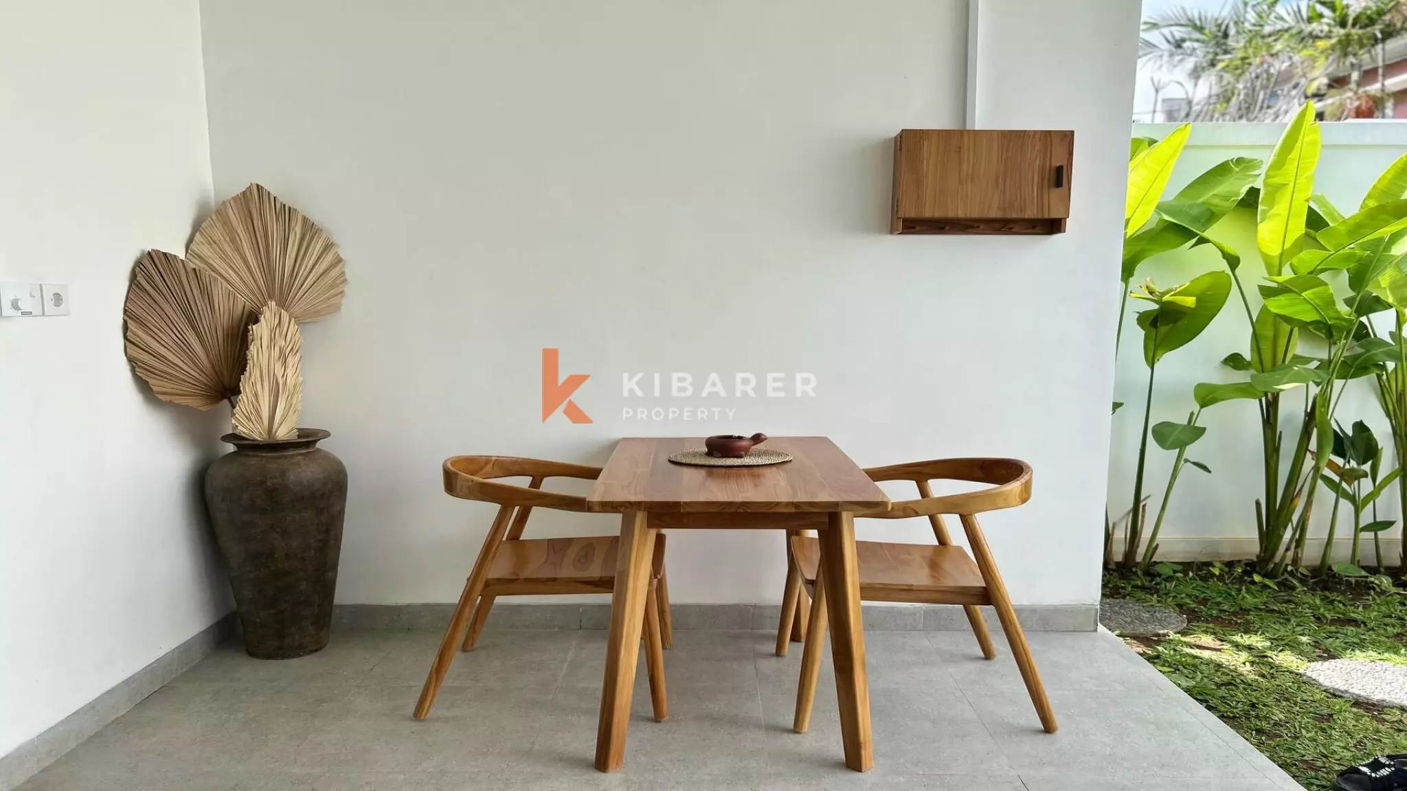 Sophisticated One-Bedroom Apartment in the Heart of Seminyak — image 3