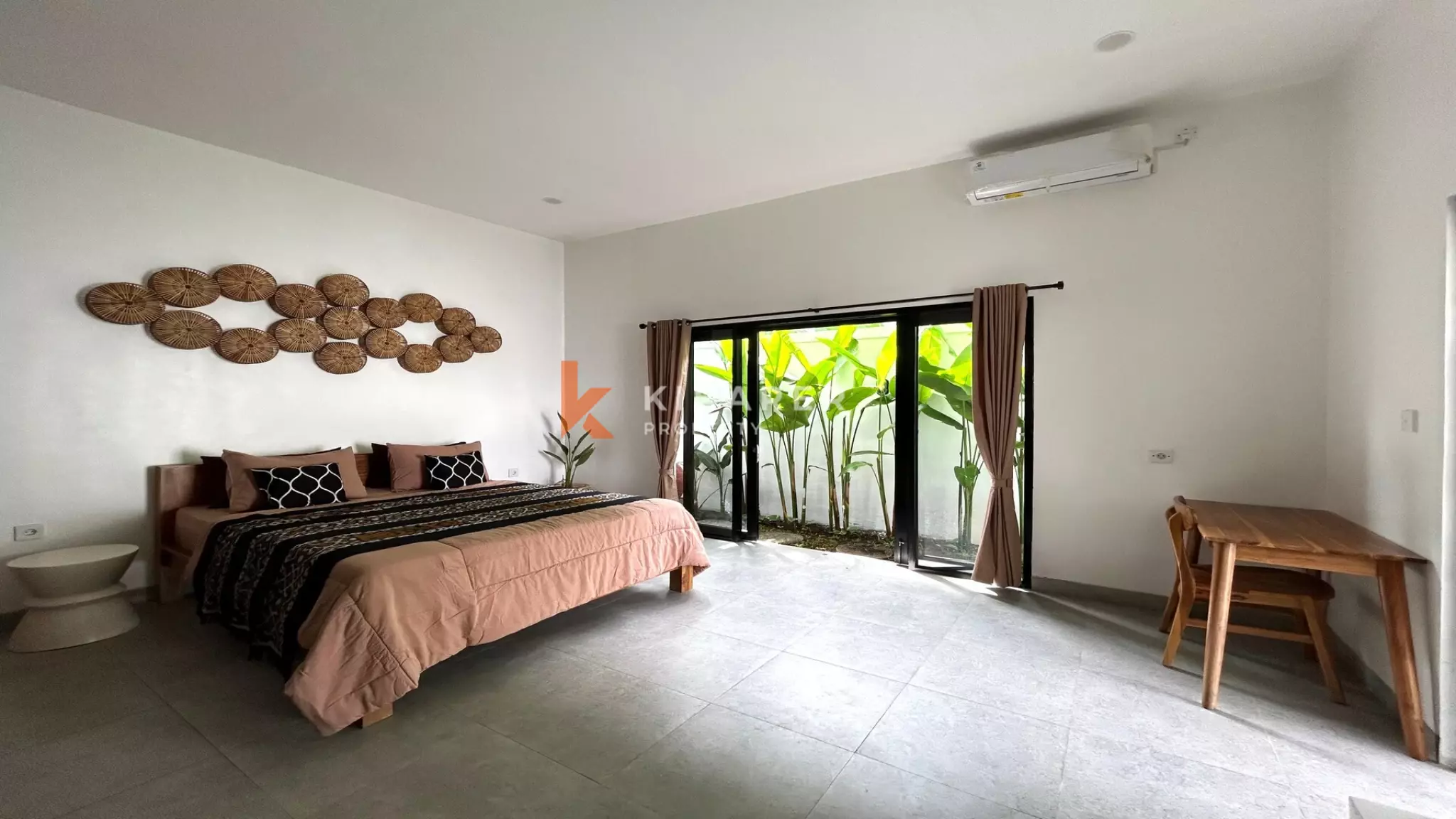 Sophisticated One-Bedroom Apartment in the Heart of Seminyak — image 8