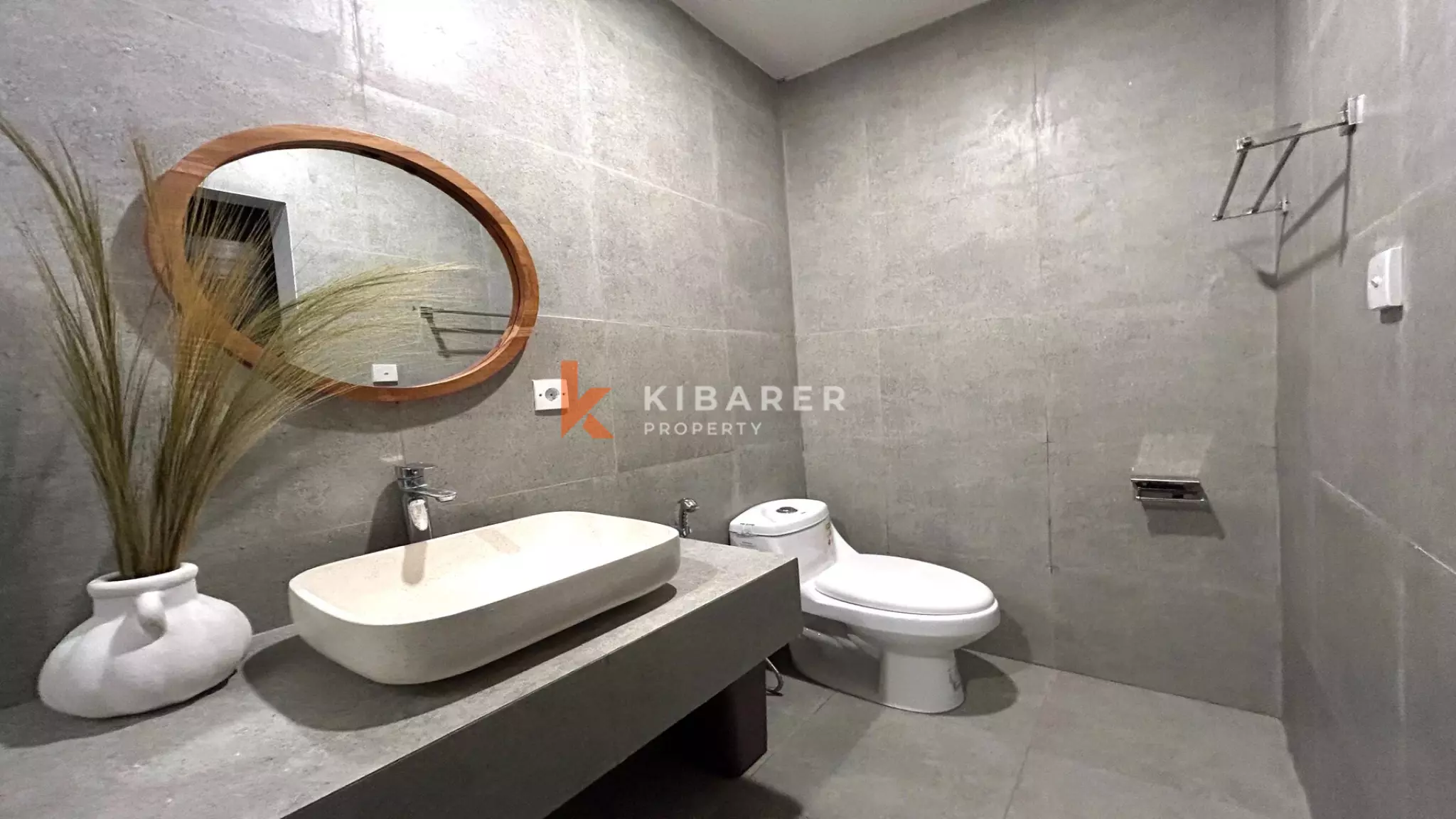 Sophisticated One-Bedroom Apartment in the Heart of Seminyak — image 9
