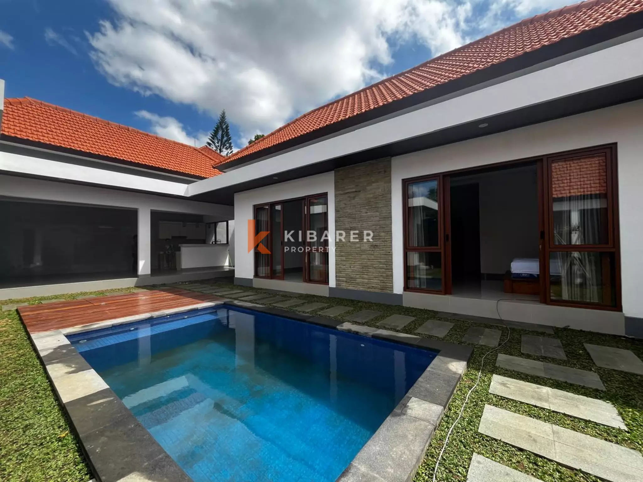 Spacious New Two Plus One Bedroom Villa in Kerobokan — image 1