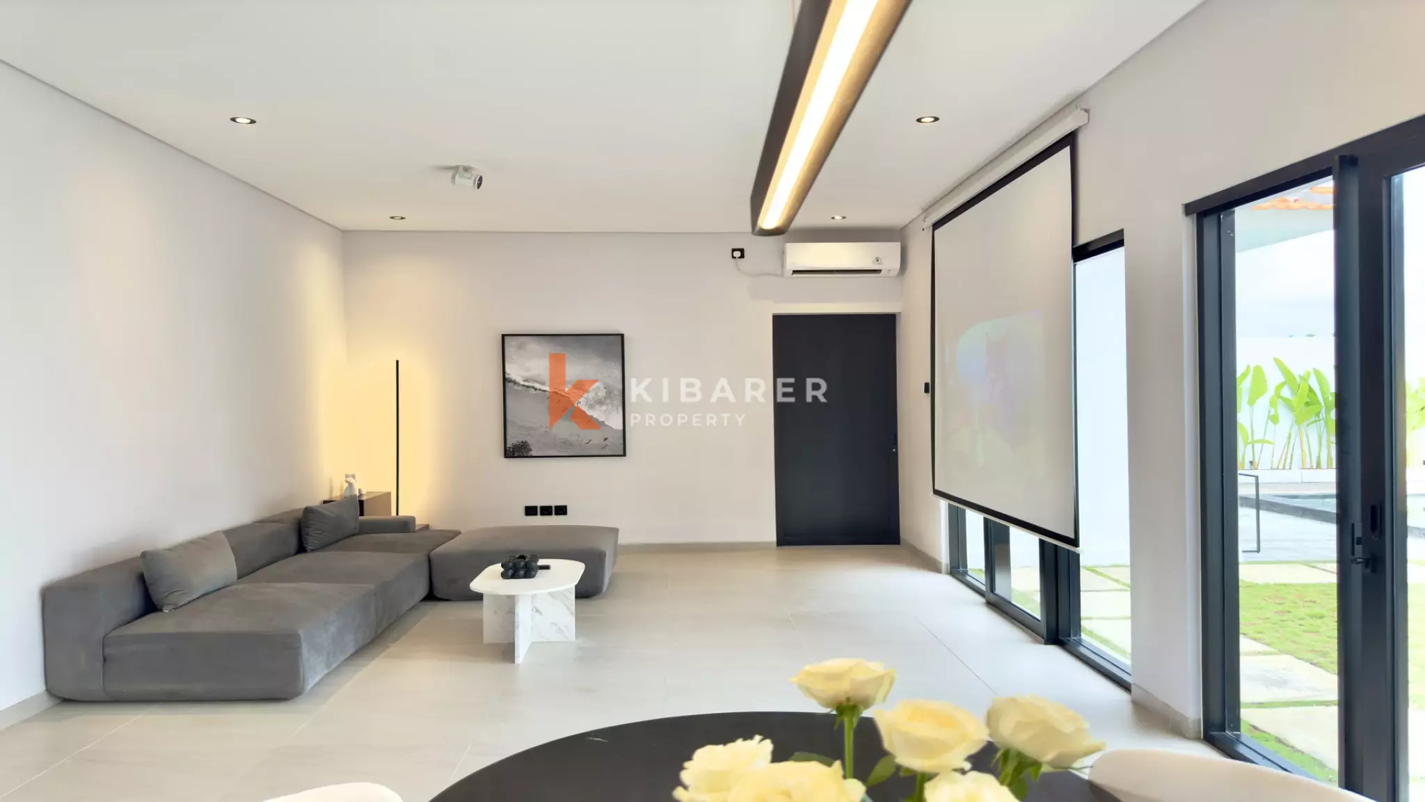 Modern Two-Bedroom Villa with Cinema Projector and Private Garden in Pererenan — image 8