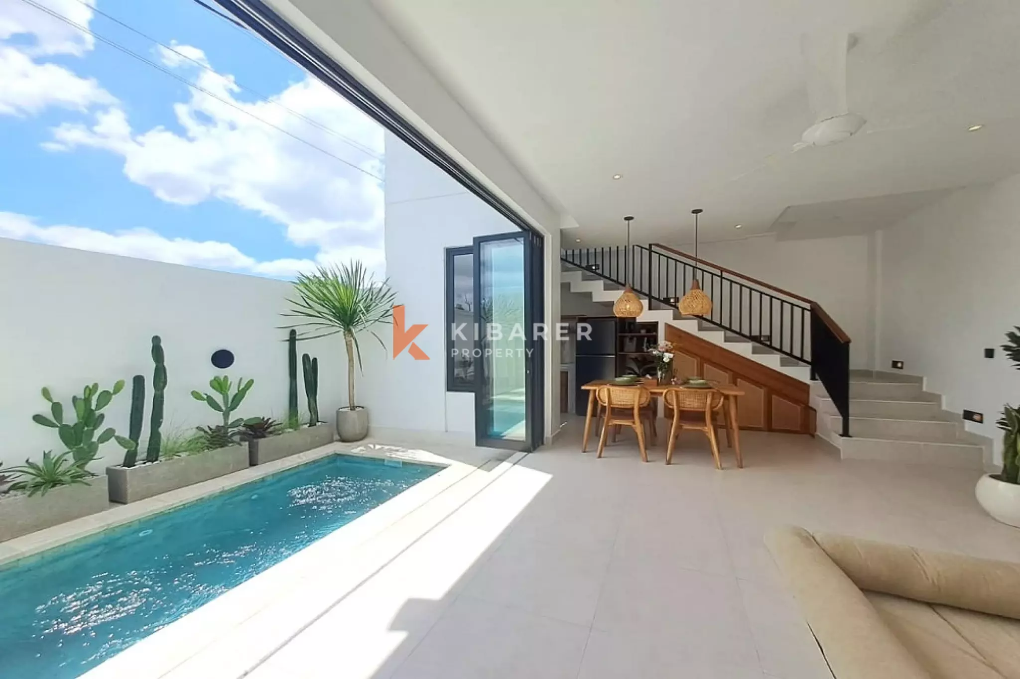 Modern Rooftop Villa with Private Pool in Tumbak Bayuh — image 5