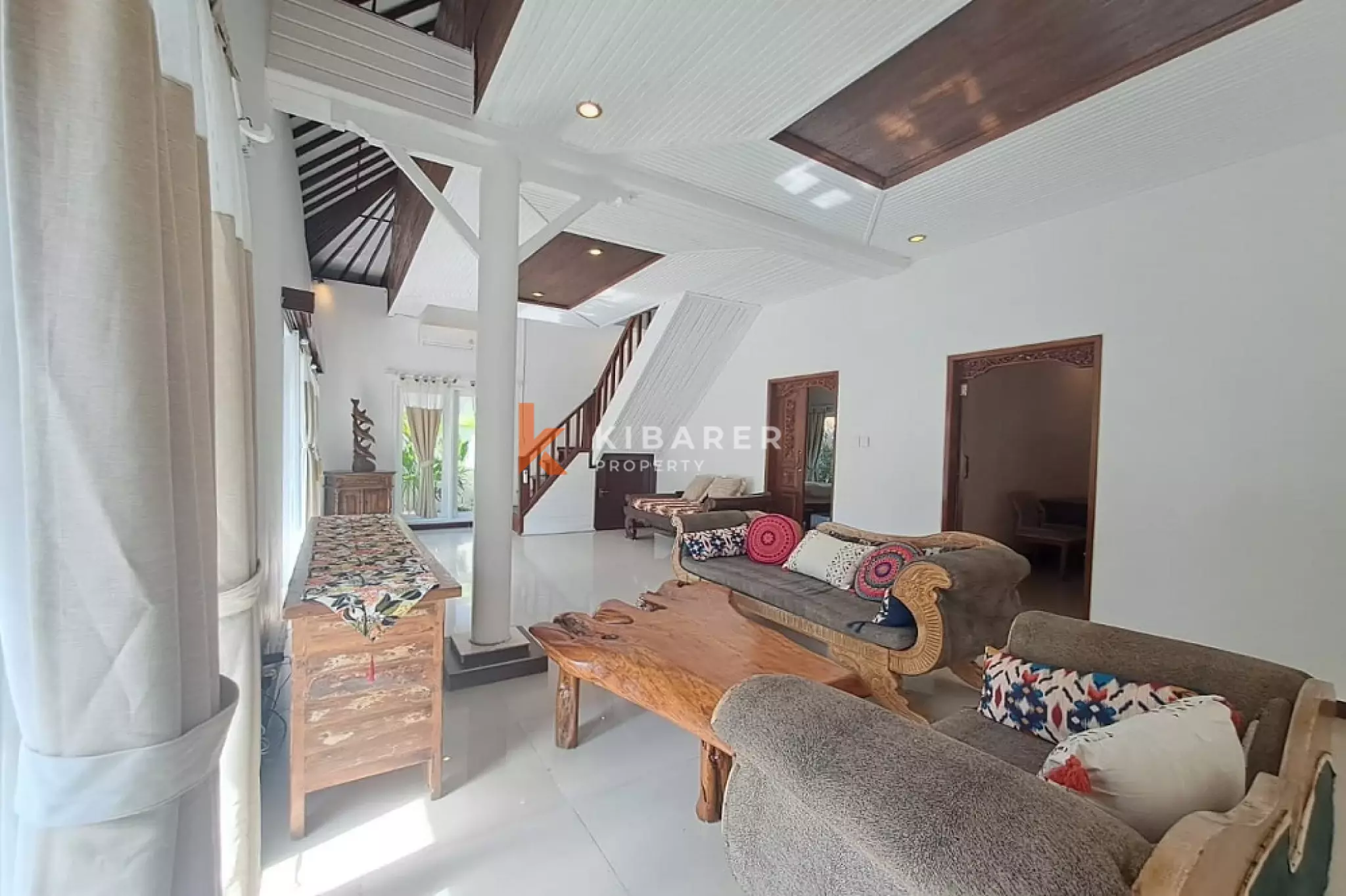 Villa For Leasing Three-Bedrooms Near Canggu Beaches — image 8