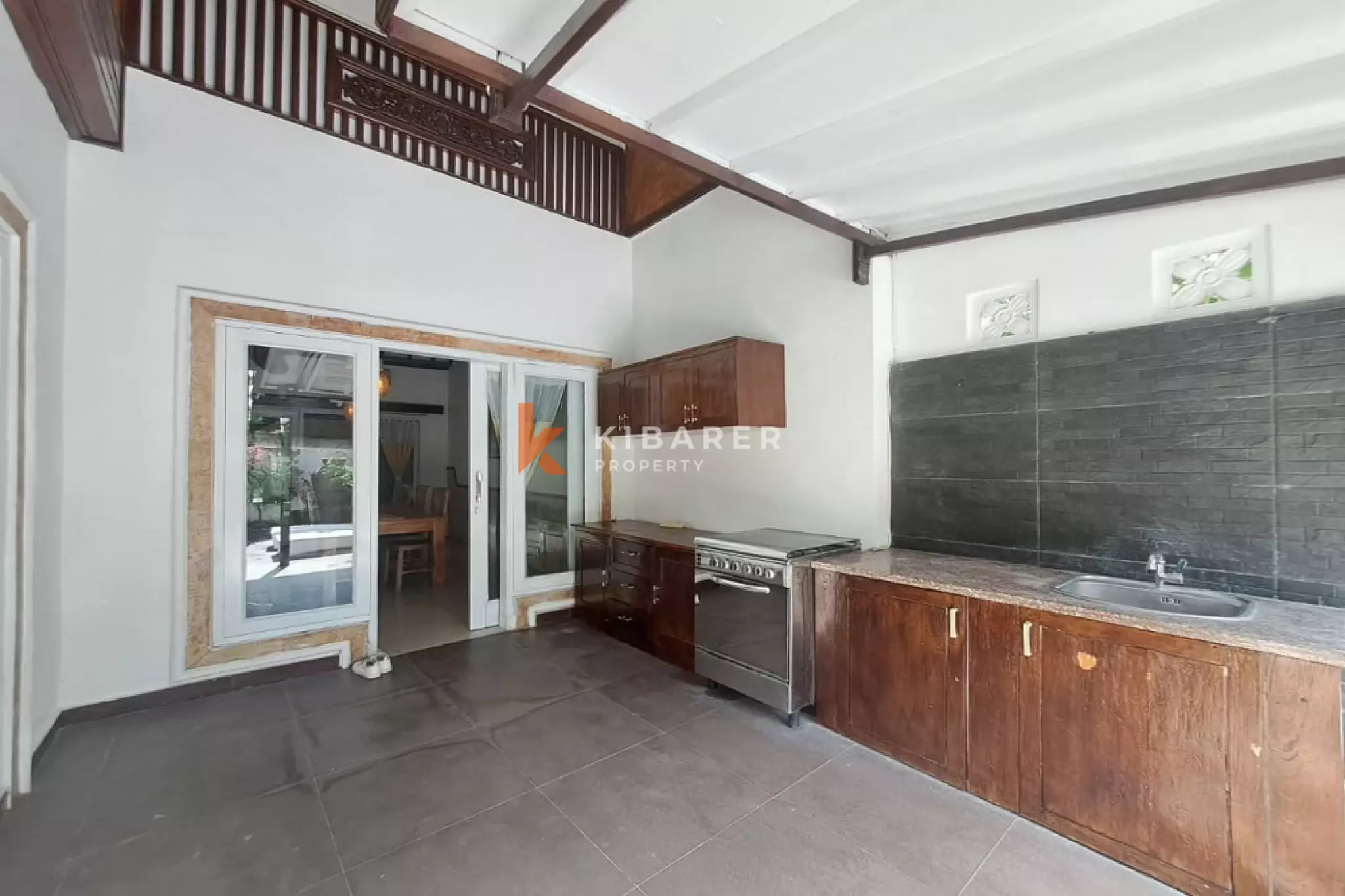 Villa For Leasing Three-Bedrooms Near Canggu Beaches — image 13