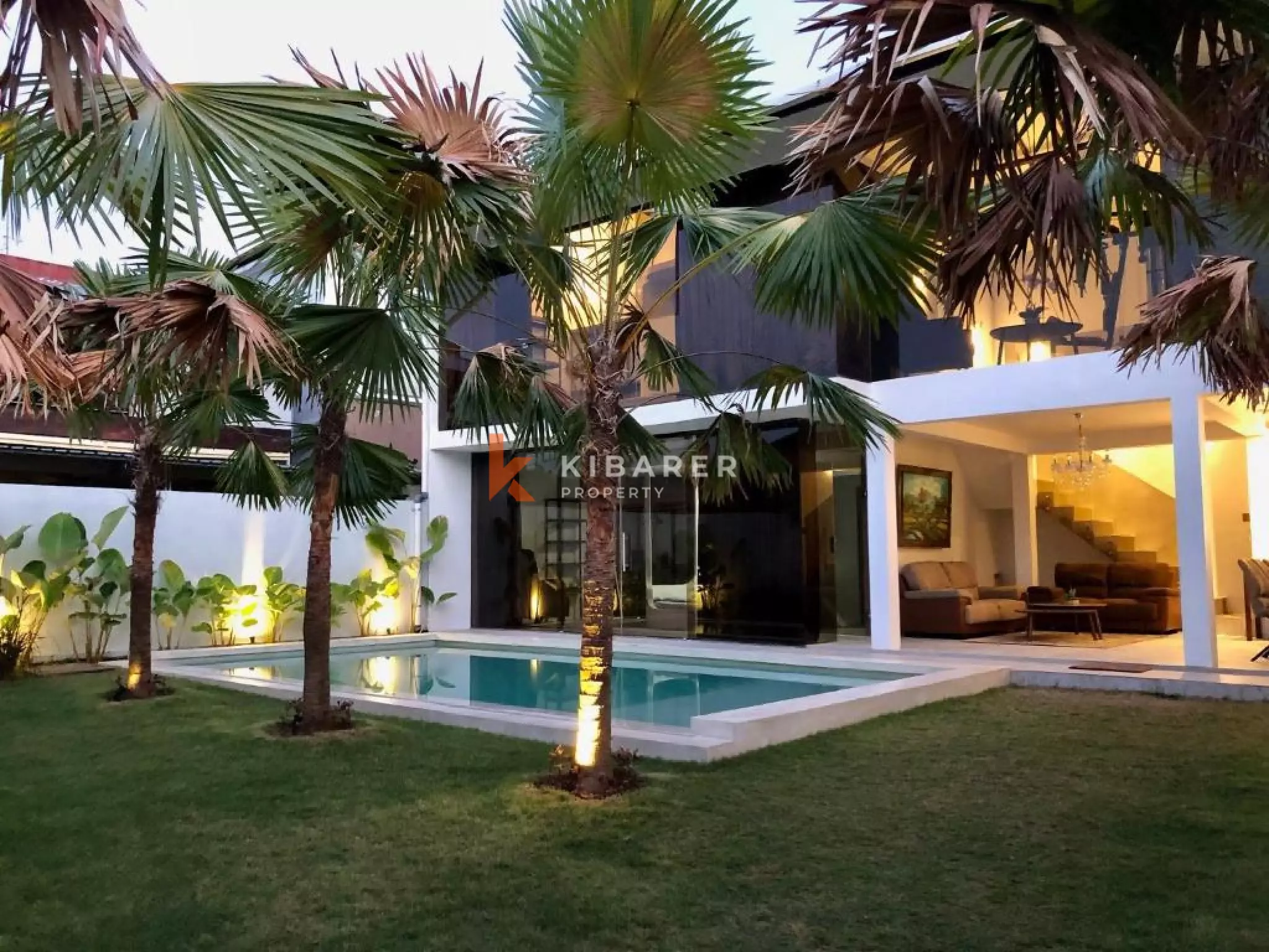Three-Bedroom Villa in Nusa Dua in bukit