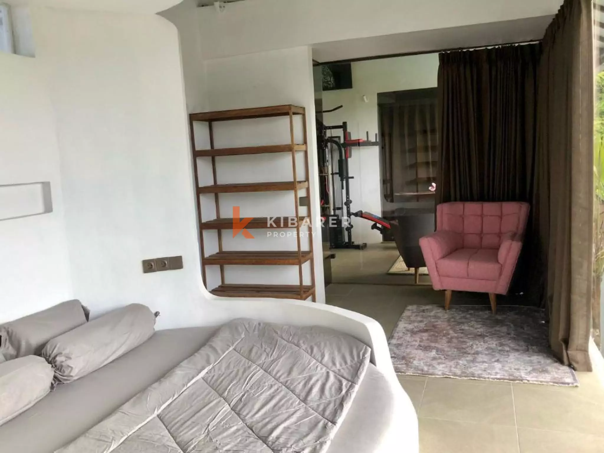 Three-Bedroom Villa in Nusa Dua in bukit — image 10