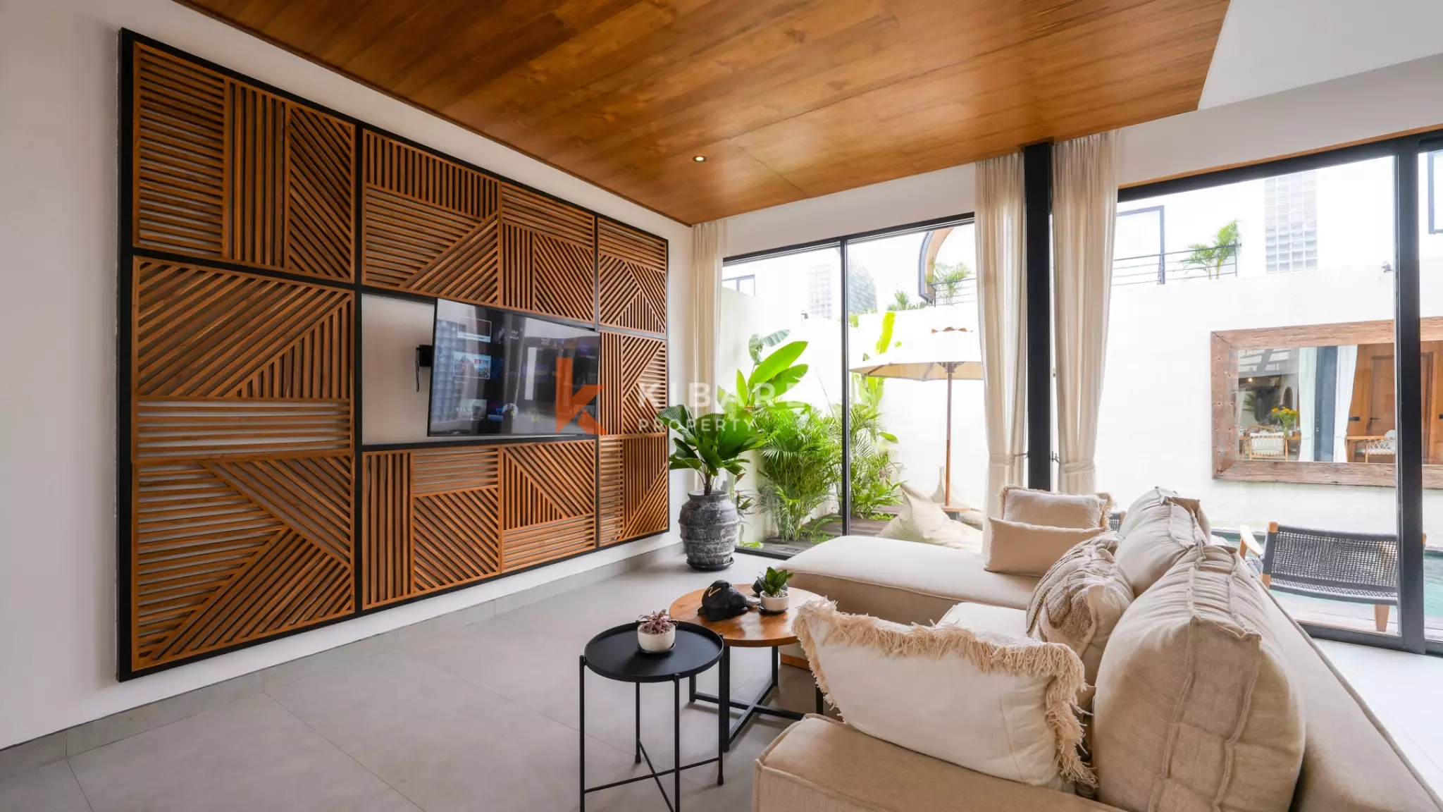 Stunning Two Bedroom Villa with rice field view situated in peaceful Cemagi area — image 12