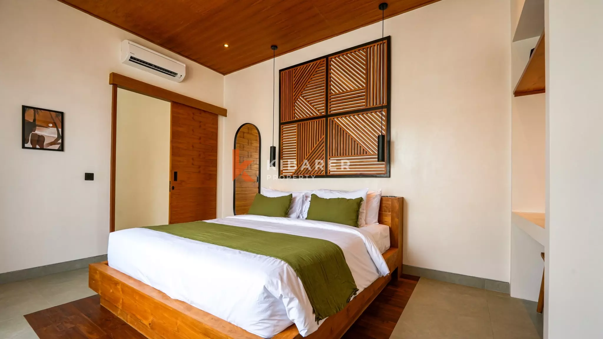 Brand New Three Bedroom Complex Villa walking distance to Cemagi Beach — image 2