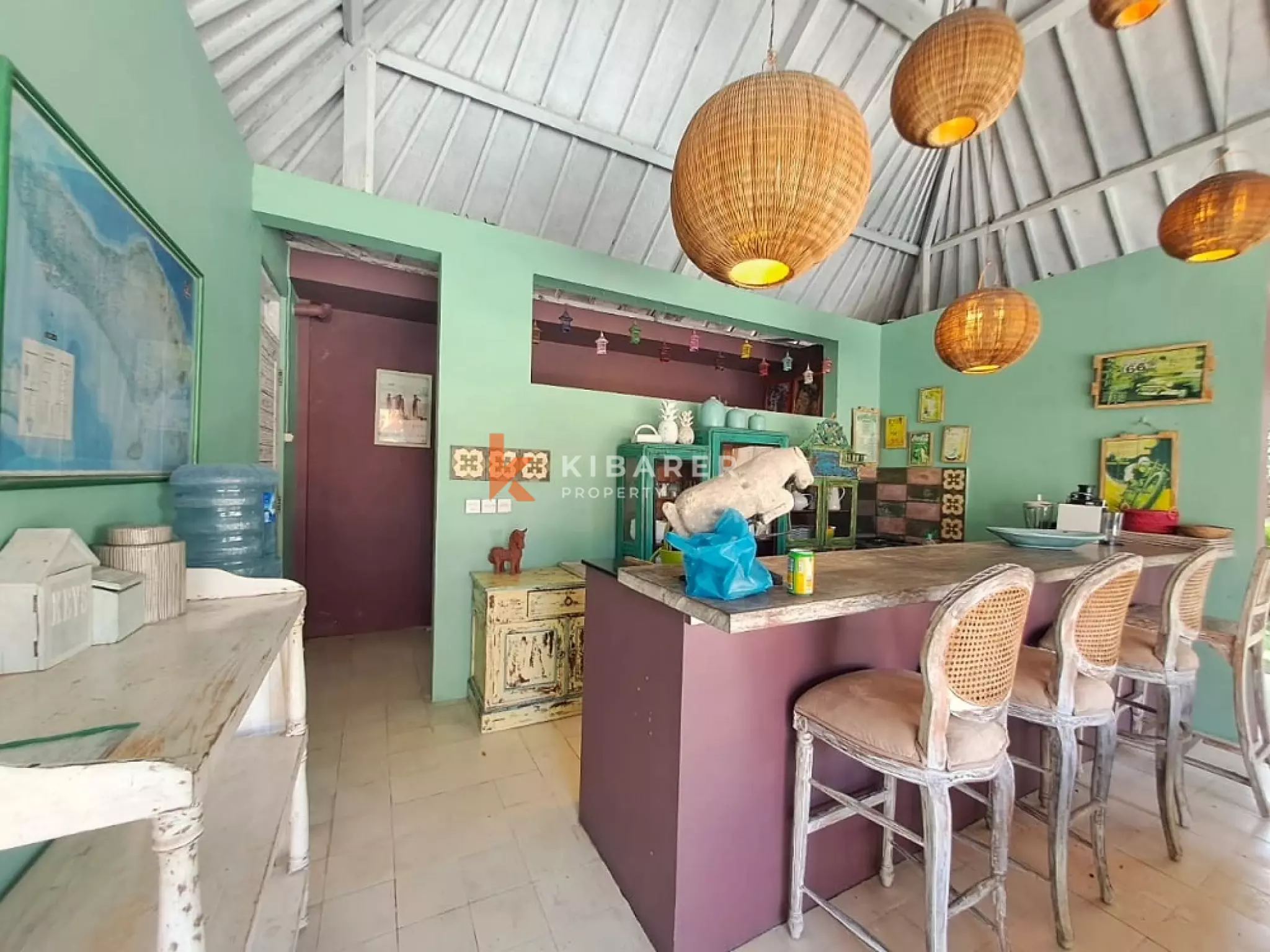 Authentic Three-Bedrooms Garden Villa in Central Canggu — image 7