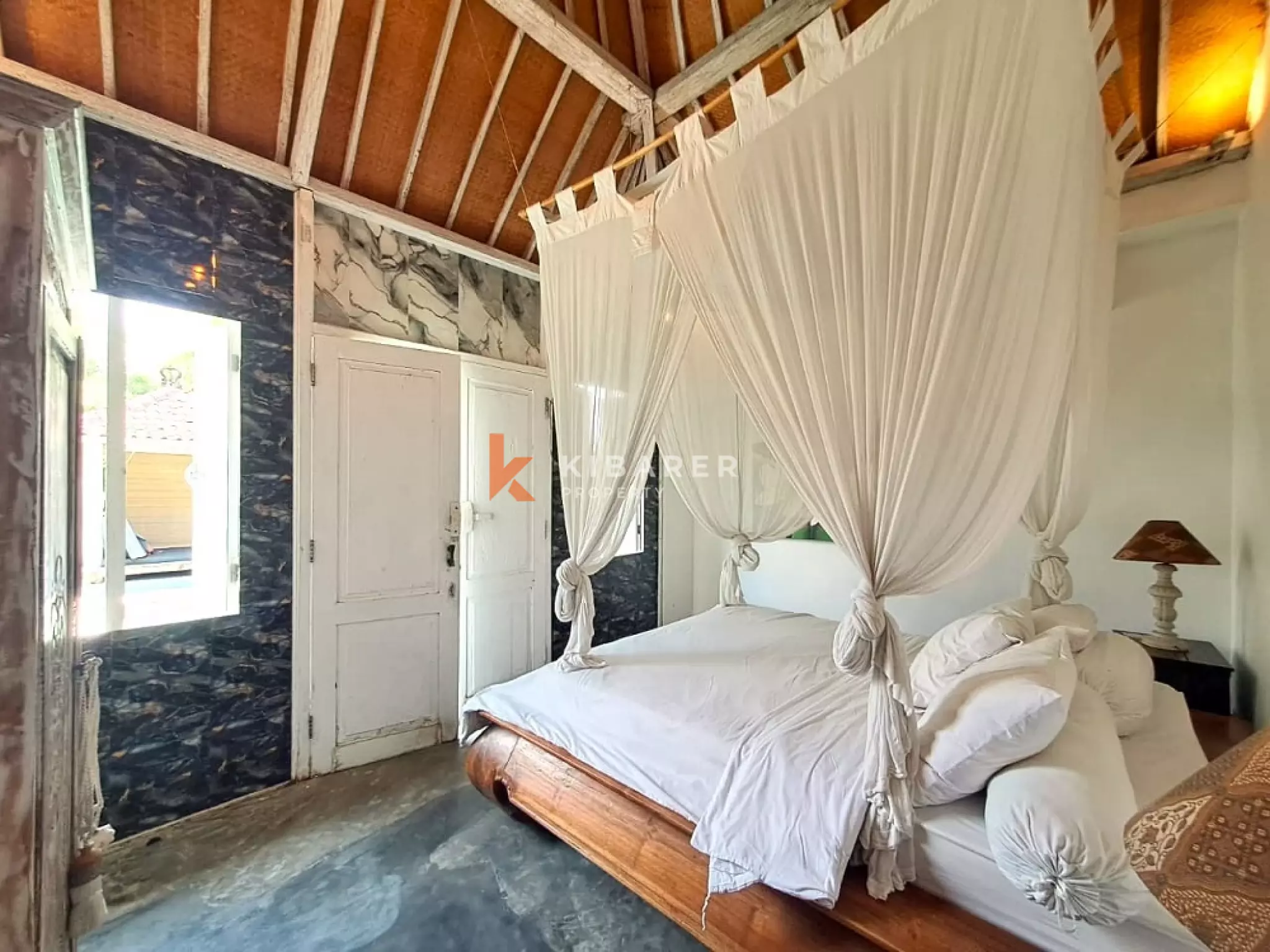 Authentic Three-Bedrooms Garden Villa in Central Canggu — image 16