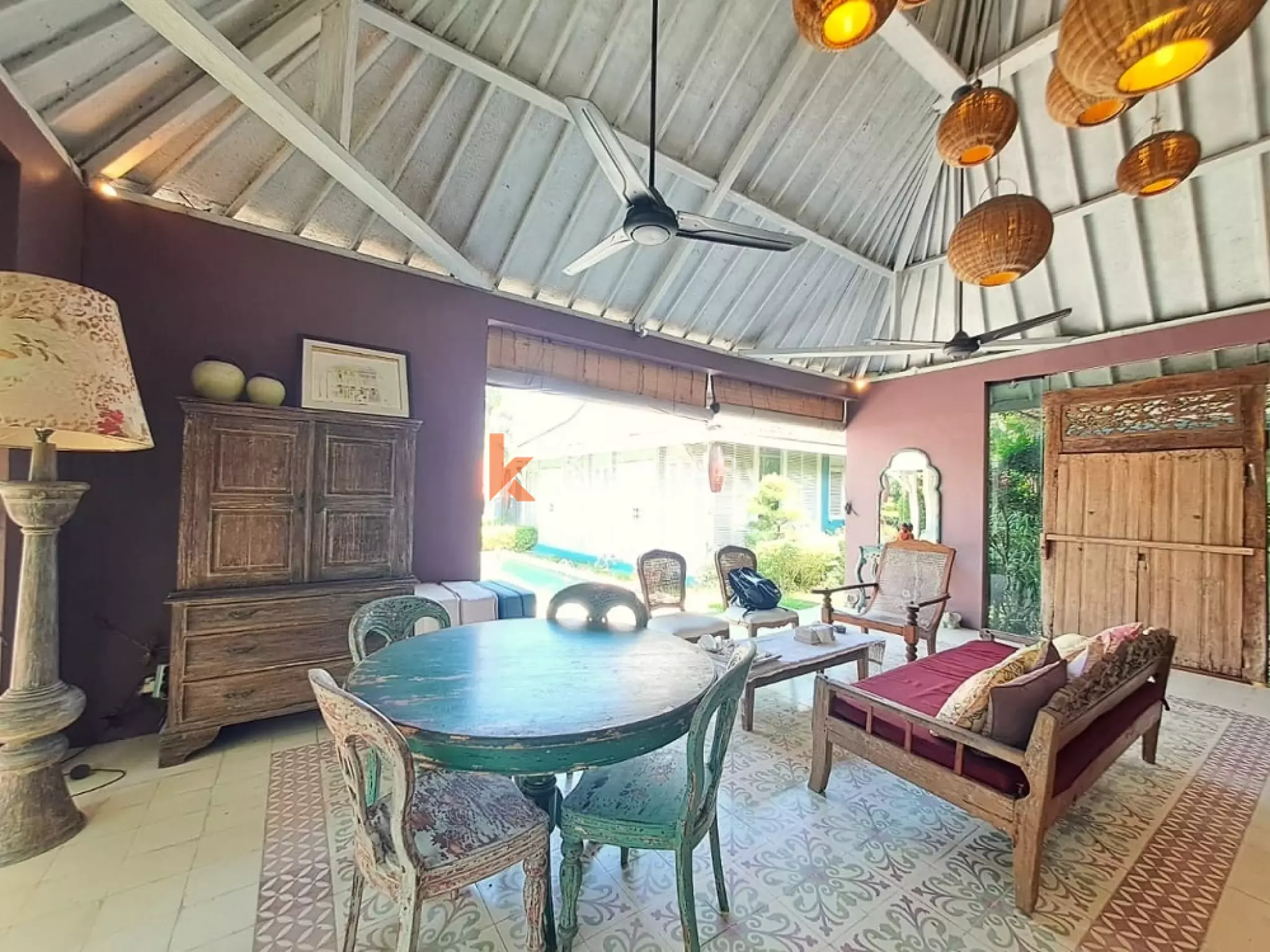 Authentic Three-Bedrooms Garden Villa in Central Canggu — image 10