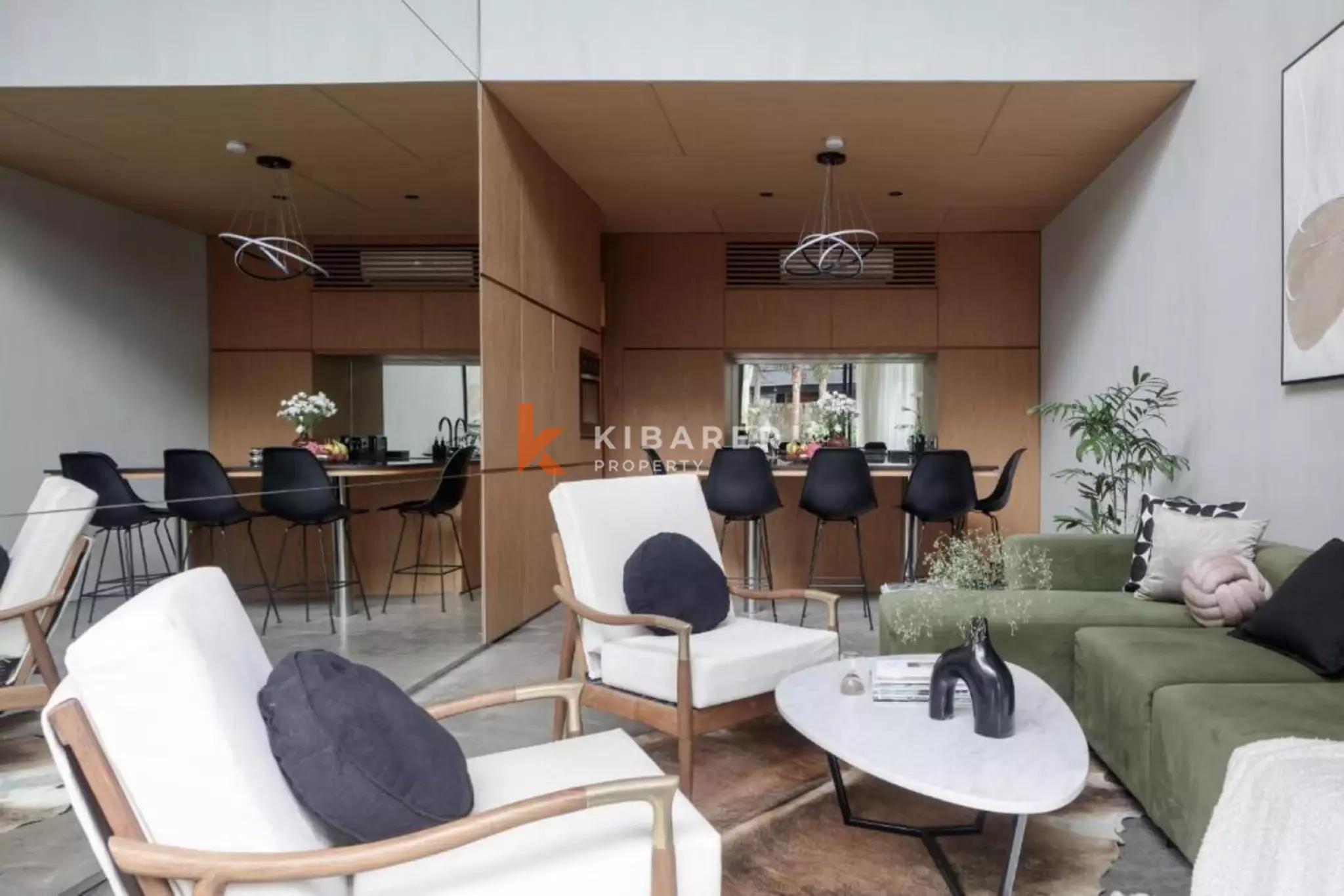 Luxury Living Townhouse with Two Bedroom in Berawa — image 2