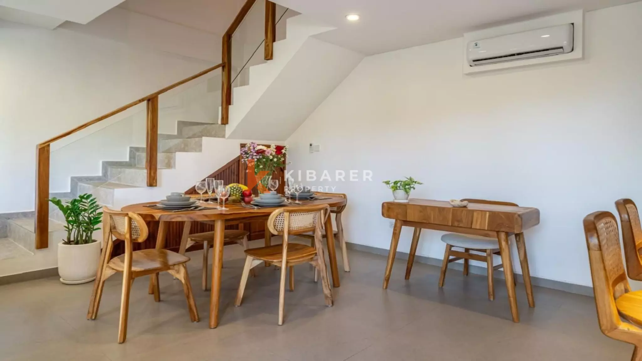 Stunning Three-Bedroom Villa with Rooftop in Pererenan — image 5