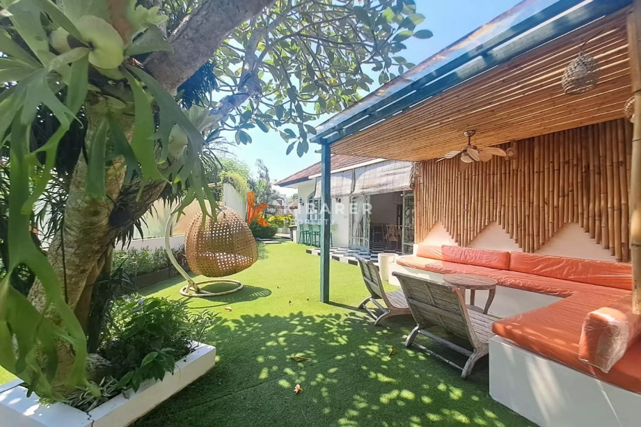 Haven Three-Bedrooms Villa in Prime Berawa Location — image 5