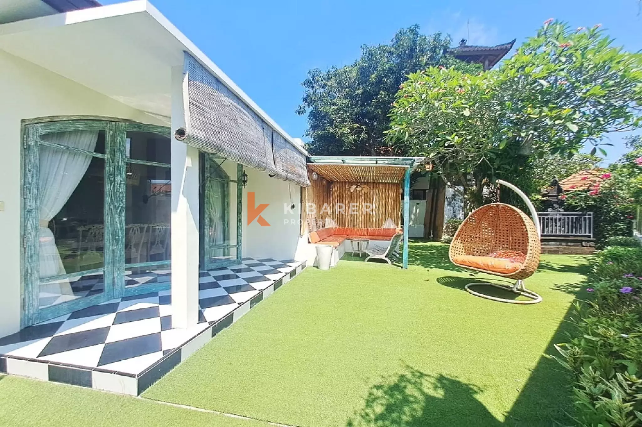 Haven Three-Bedrooms Villa in Prime Berawa Location — image 4