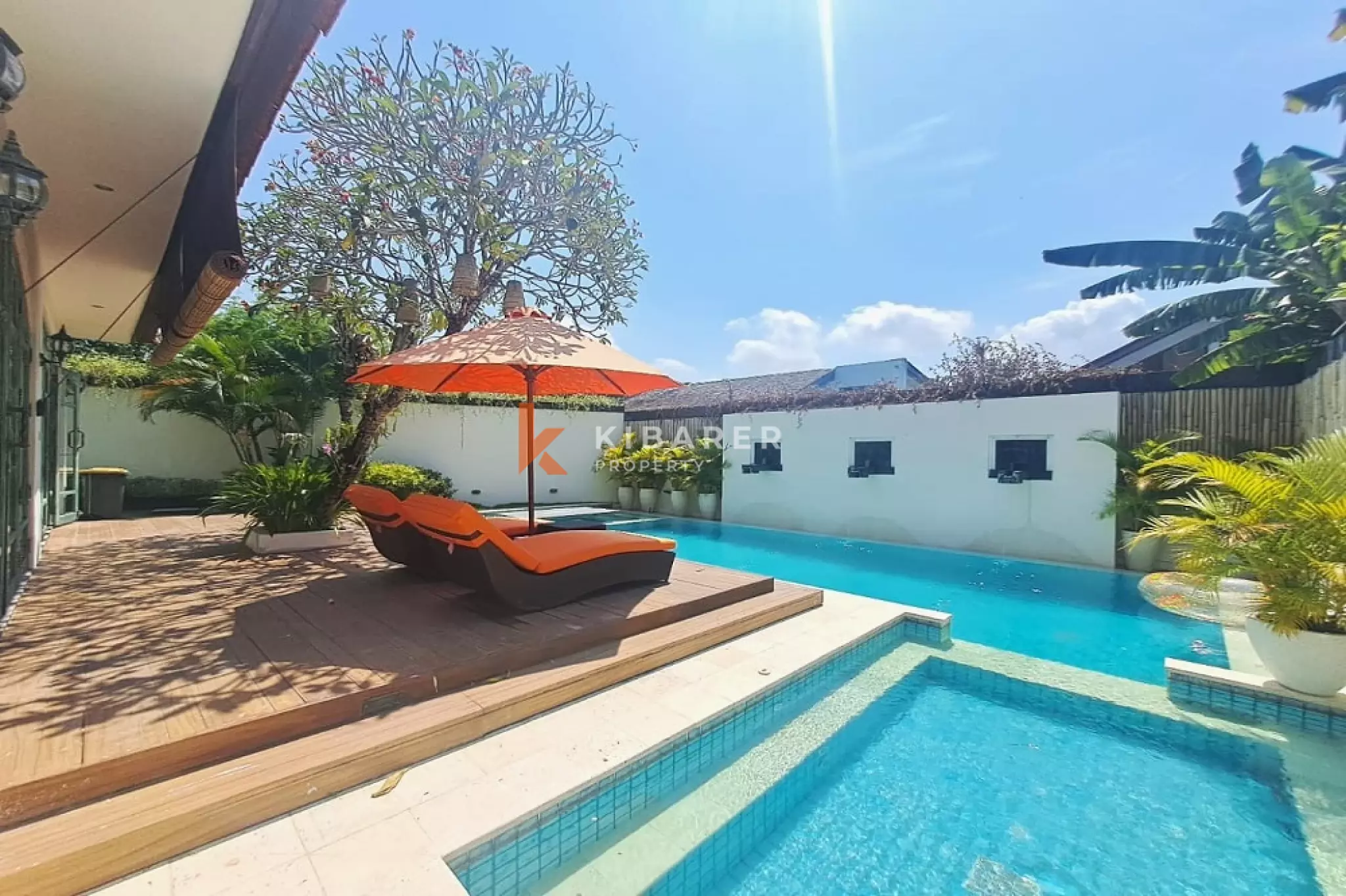 Haven Three-Bedrooms Villa in Prime Berawa Location — image 2