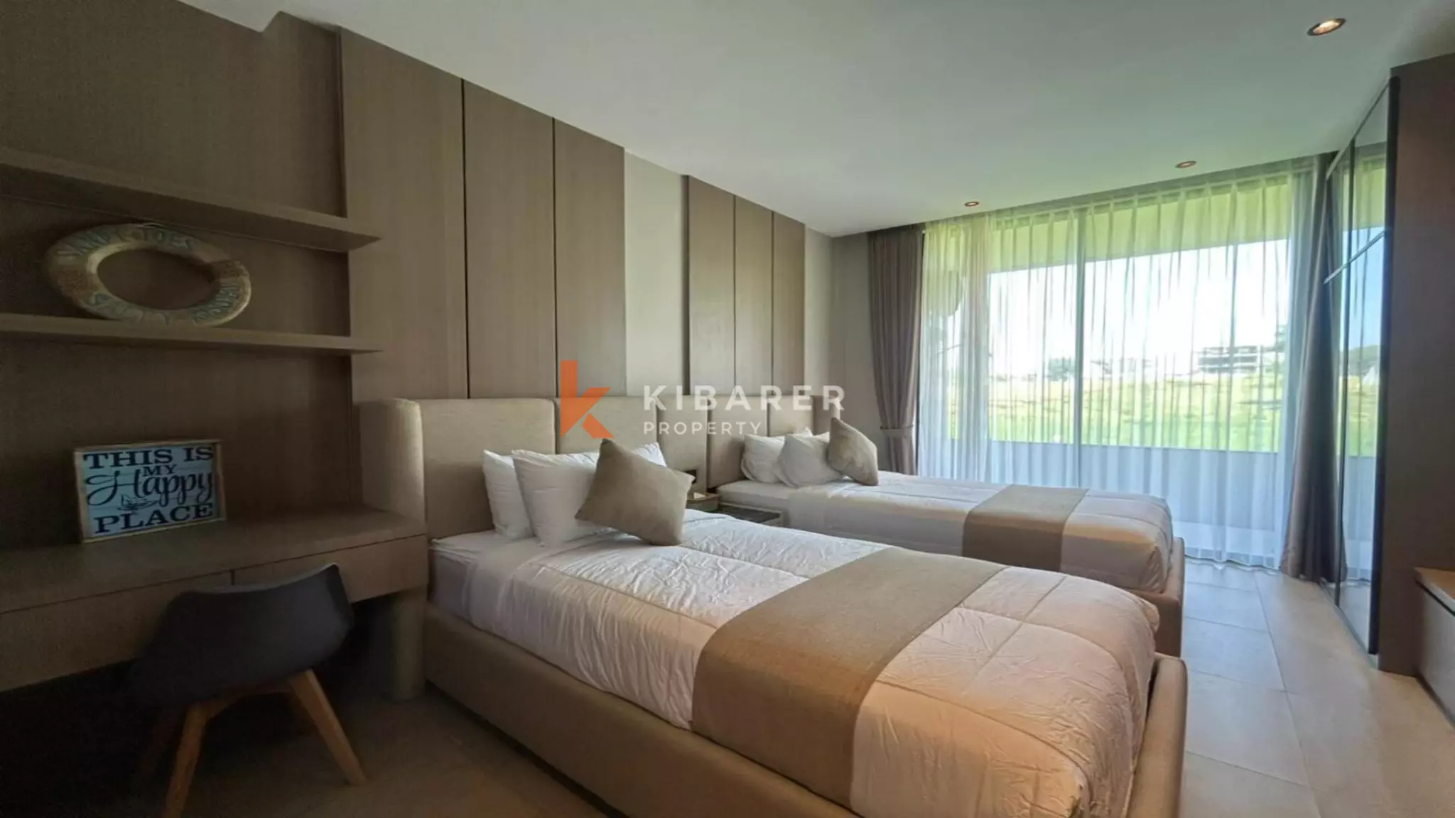Charming Three-Bedroom Villa with Open Living Space in Canggu — image 13