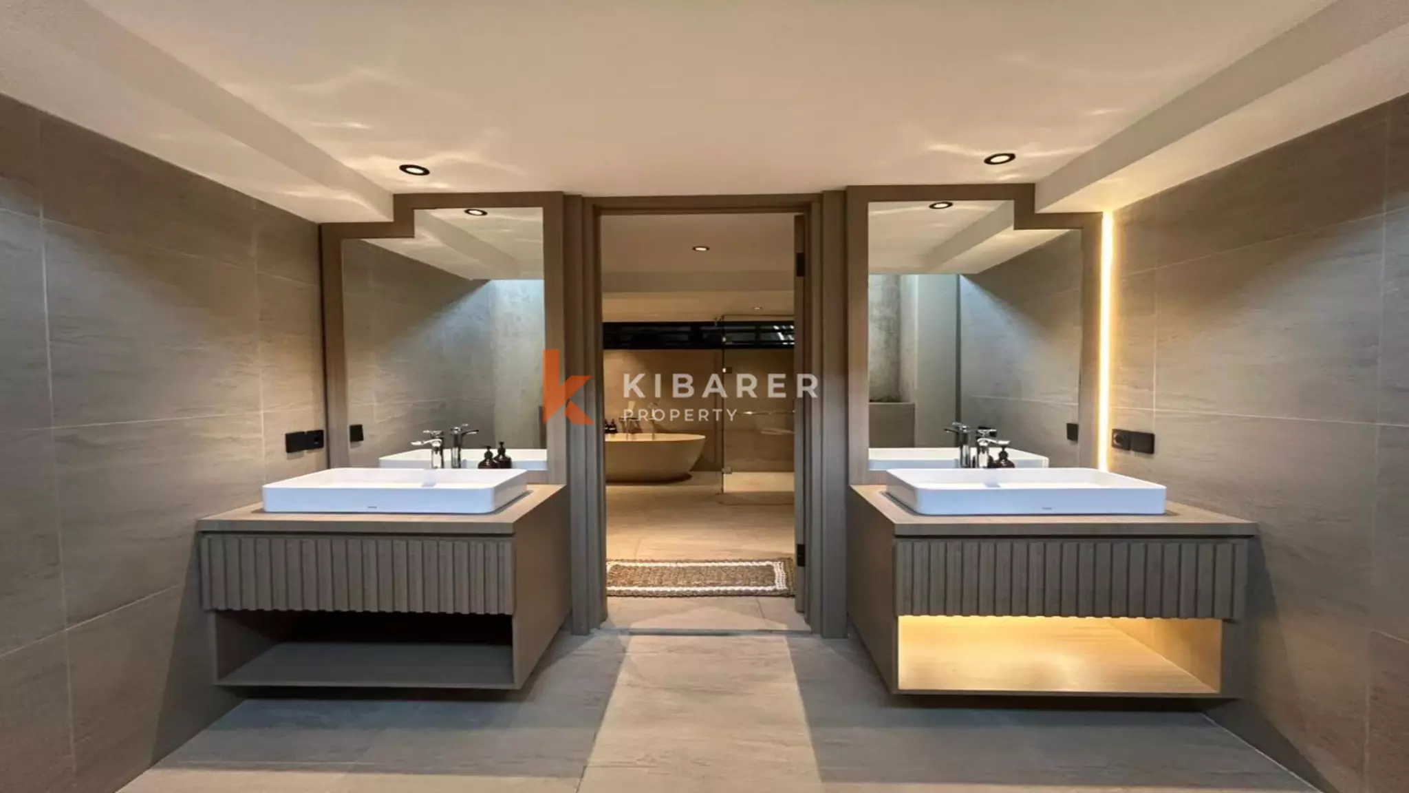 Charming Three-Bedroom Villa with Open Living Space in Canggu — image 17
