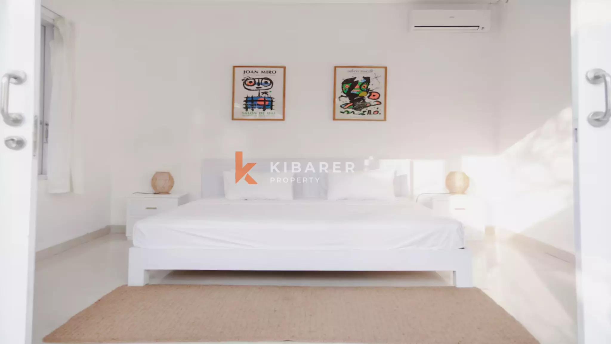 Chic Three-Bedroom Villa with Enclosed Living Near Uluwatu Beach — image 6