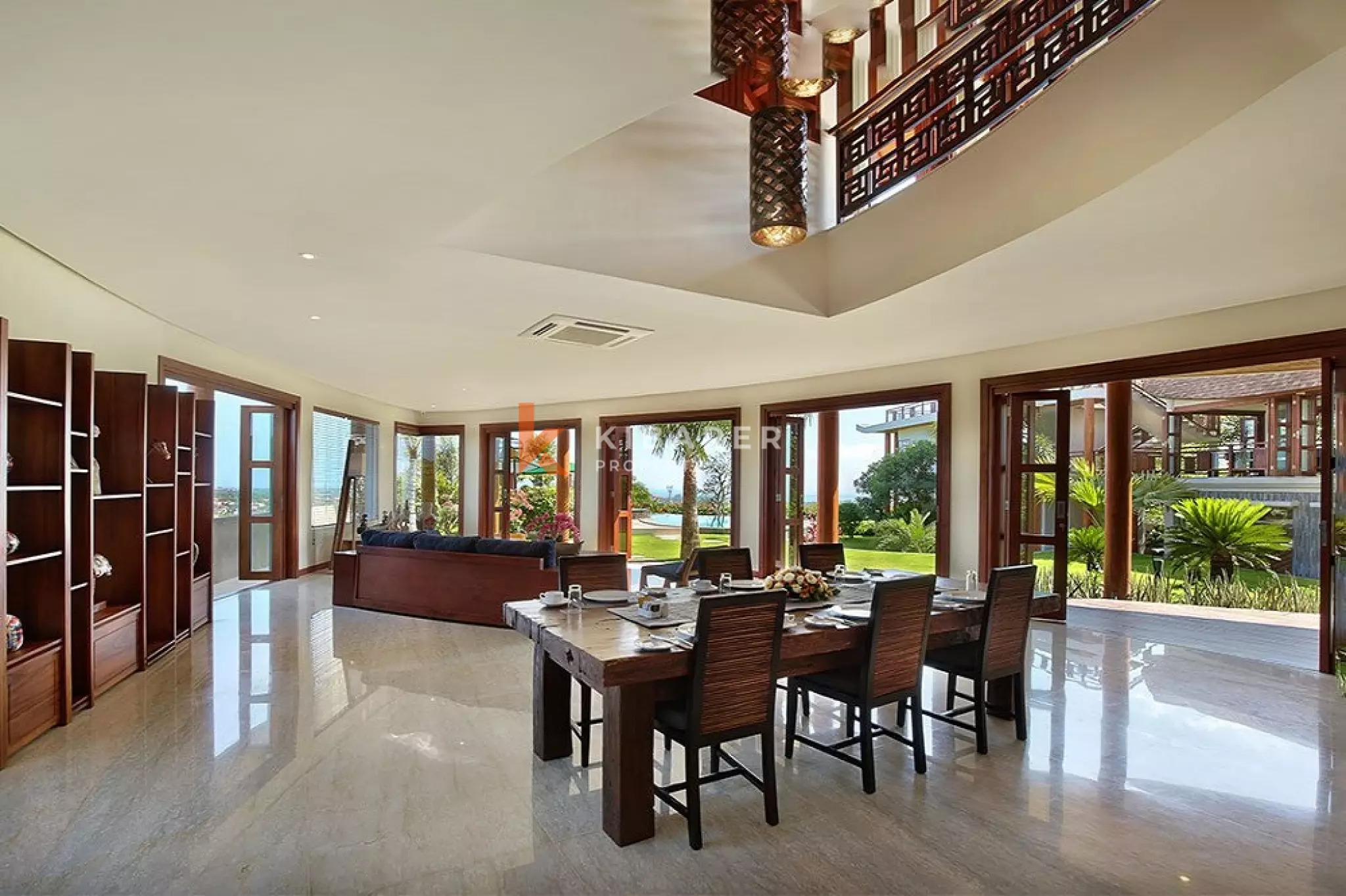 Luxury Architectural Five-Bedrooms Villa in Hillside Jimbaran — image 6