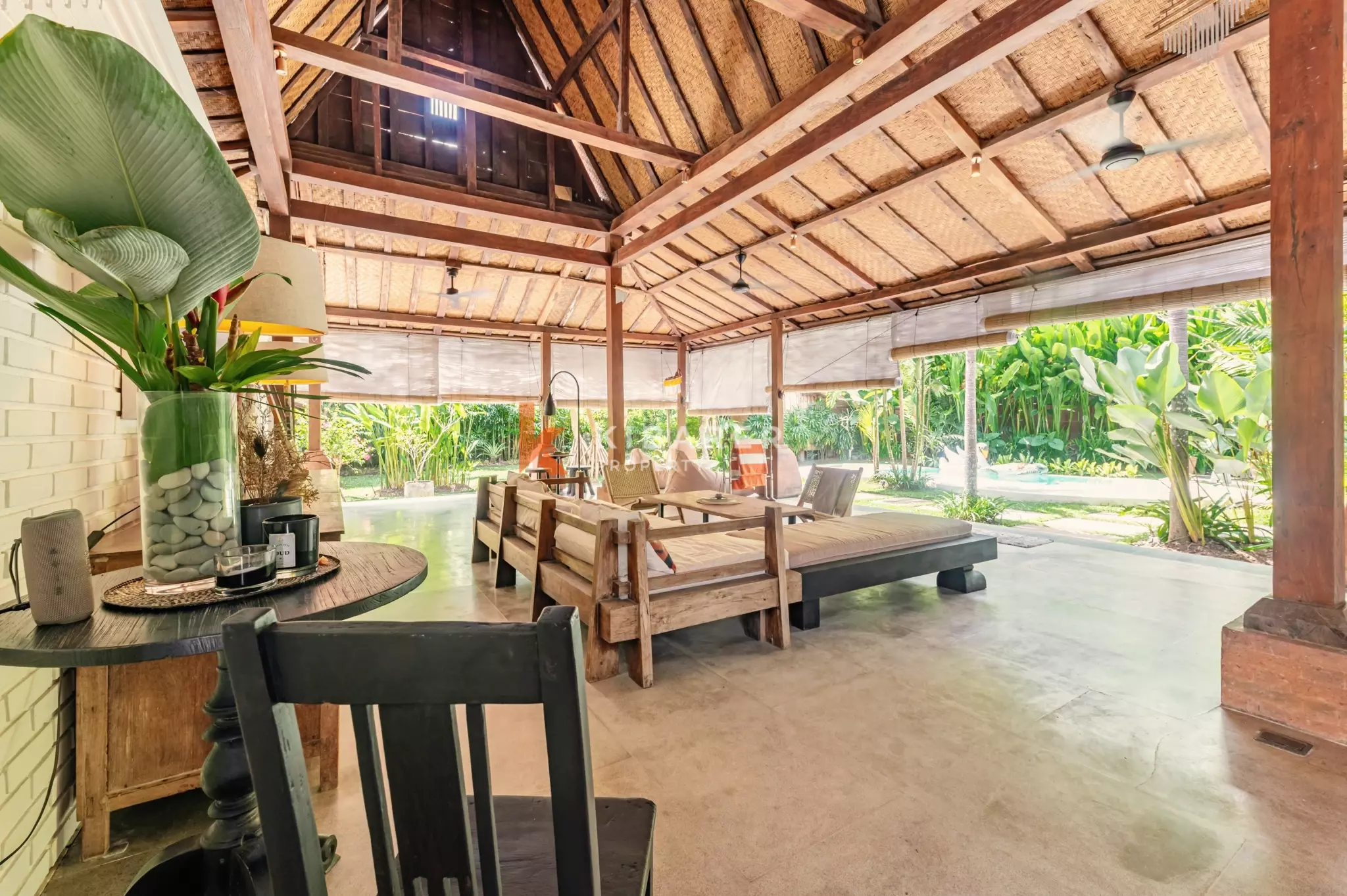 Tropical Haven Four Bedroom Villa in Pererenan — image 14