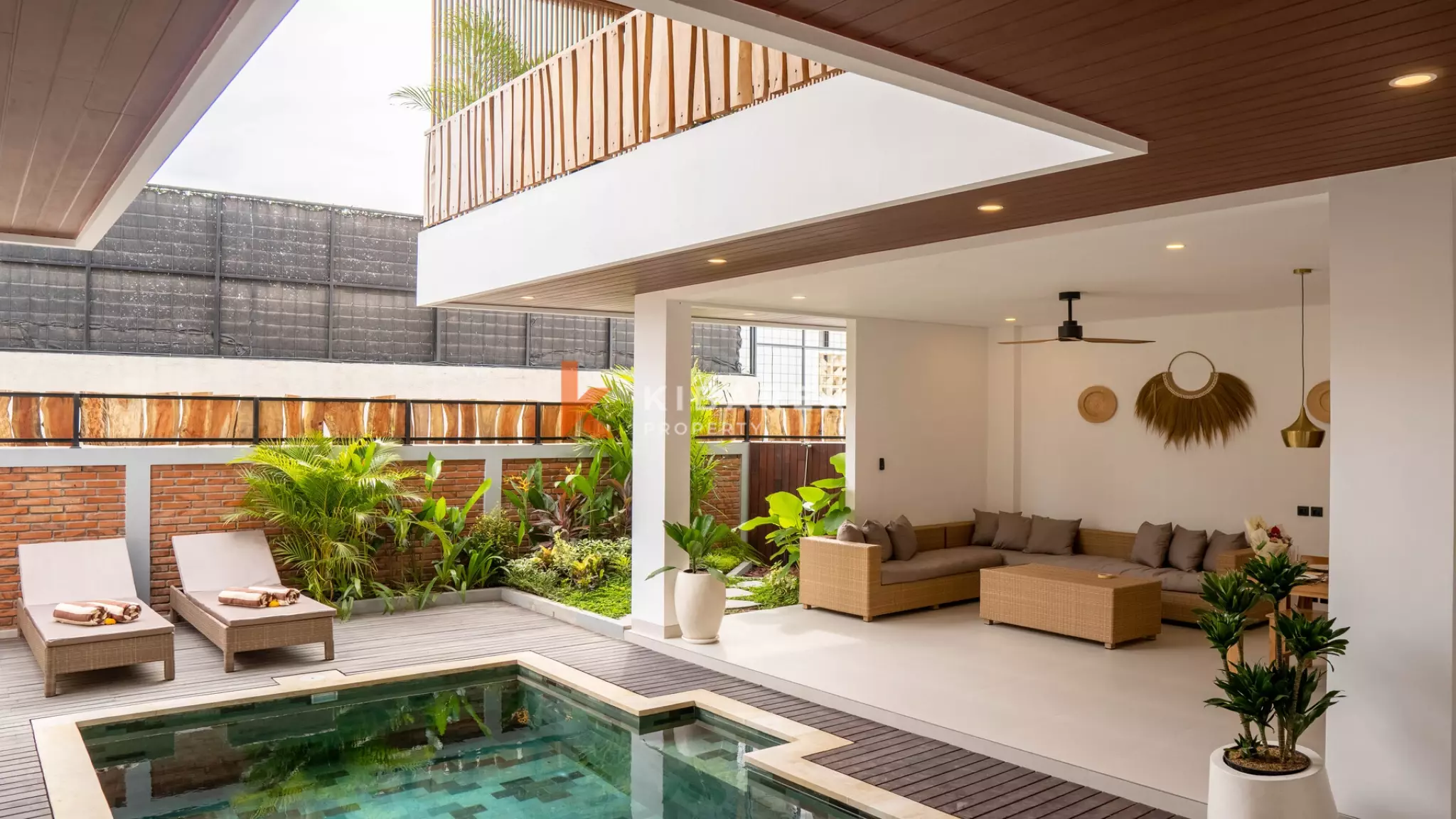 Beautiful Two-Bedroom Tropical Getaway in Tumbak Bayuh — image 4