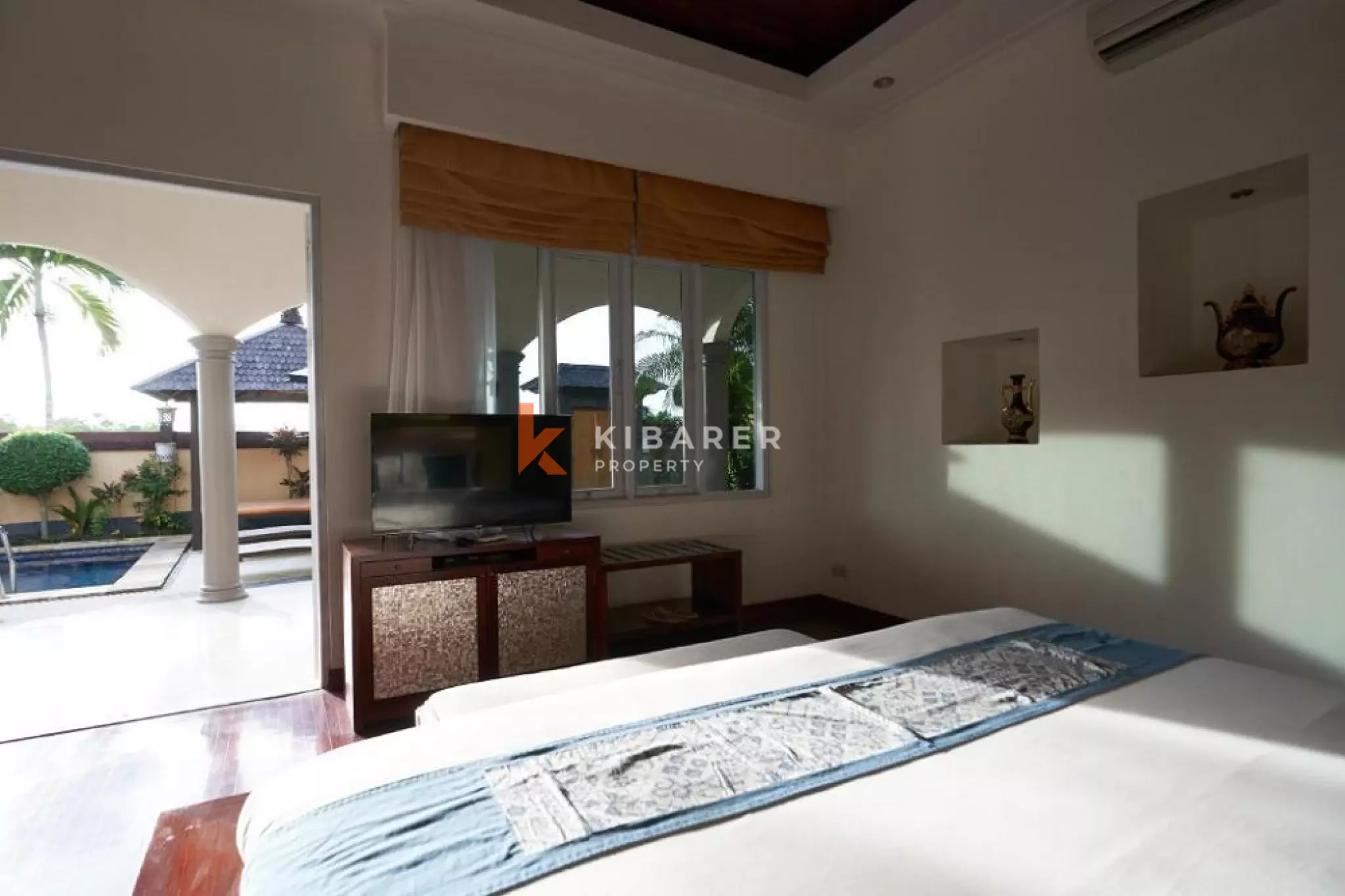 City Escape Three-Bedrooms Villa in Ungasan — image 7