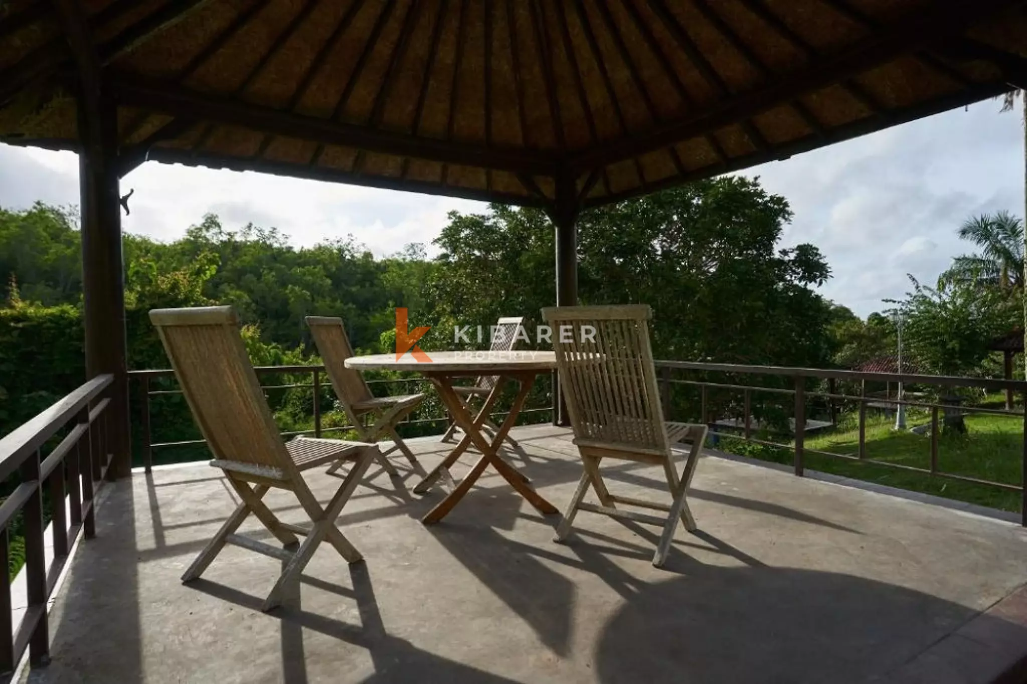 City Escape Three-Bedrooms Villa in Ungasan — image 18