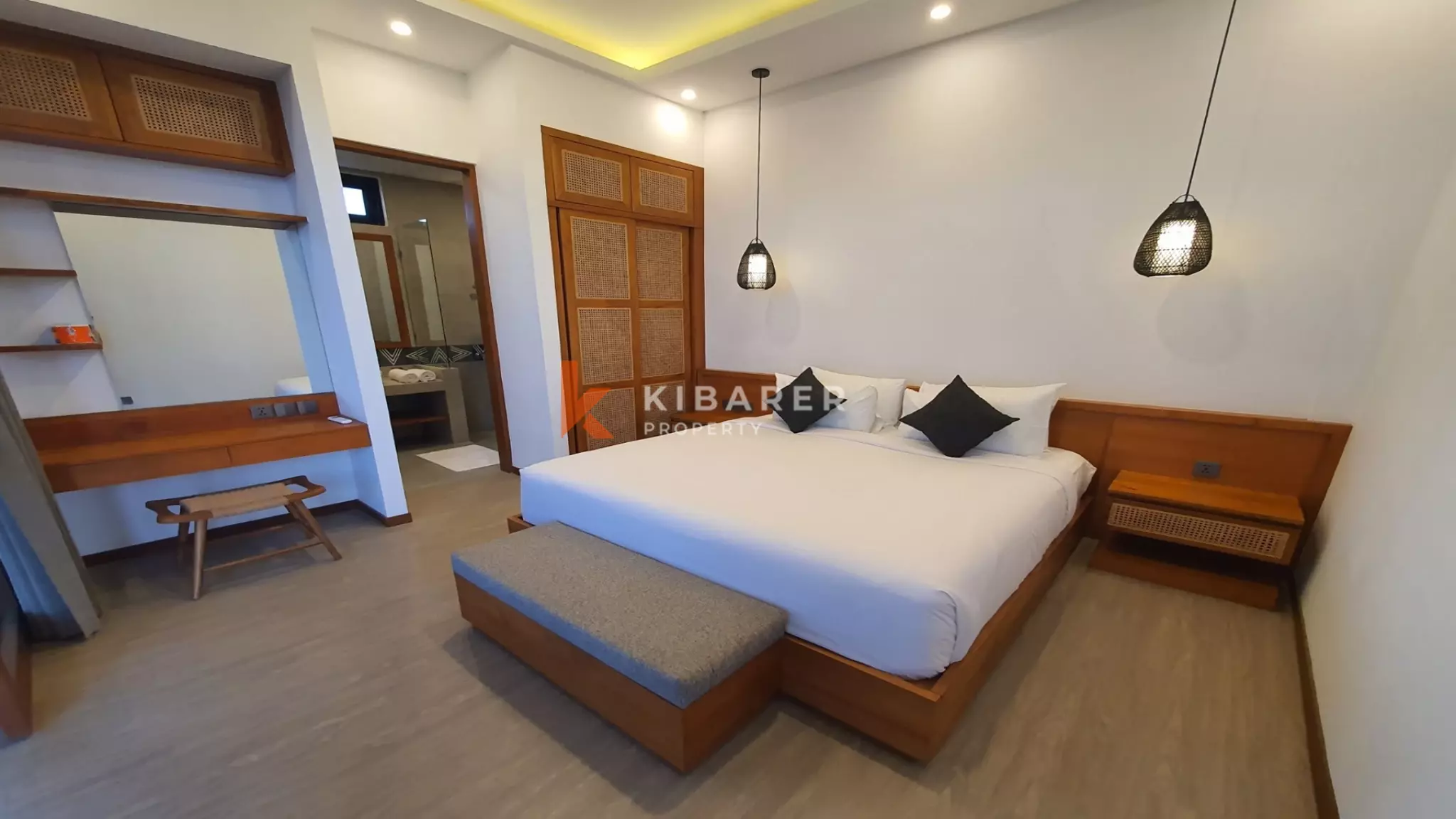 Stunning Four-Bedroom Villa with Pool in the Heart of Berawa — image 15