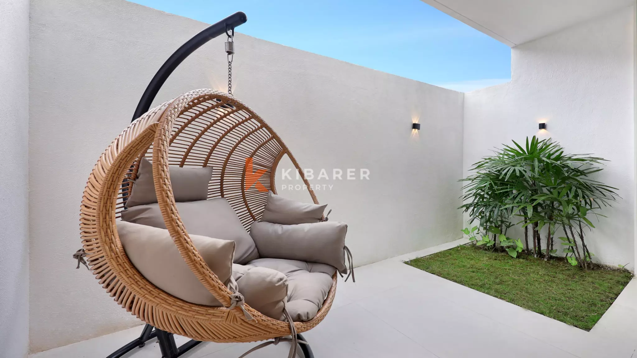 Charming Two-Bedroom Smart Villa Situated in Canggu — image 5