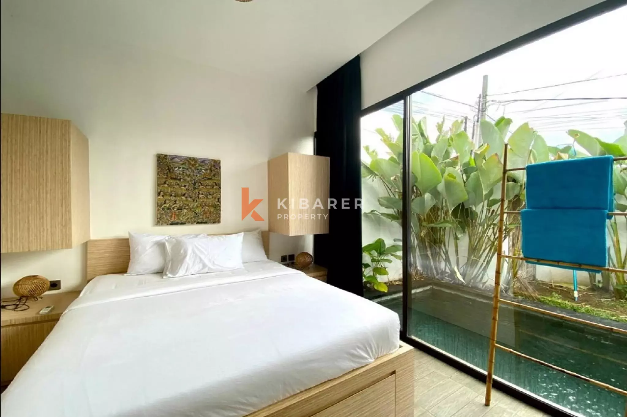 Minimalist Homey Two-Bedrooms Villa in Canggu Area — image 11