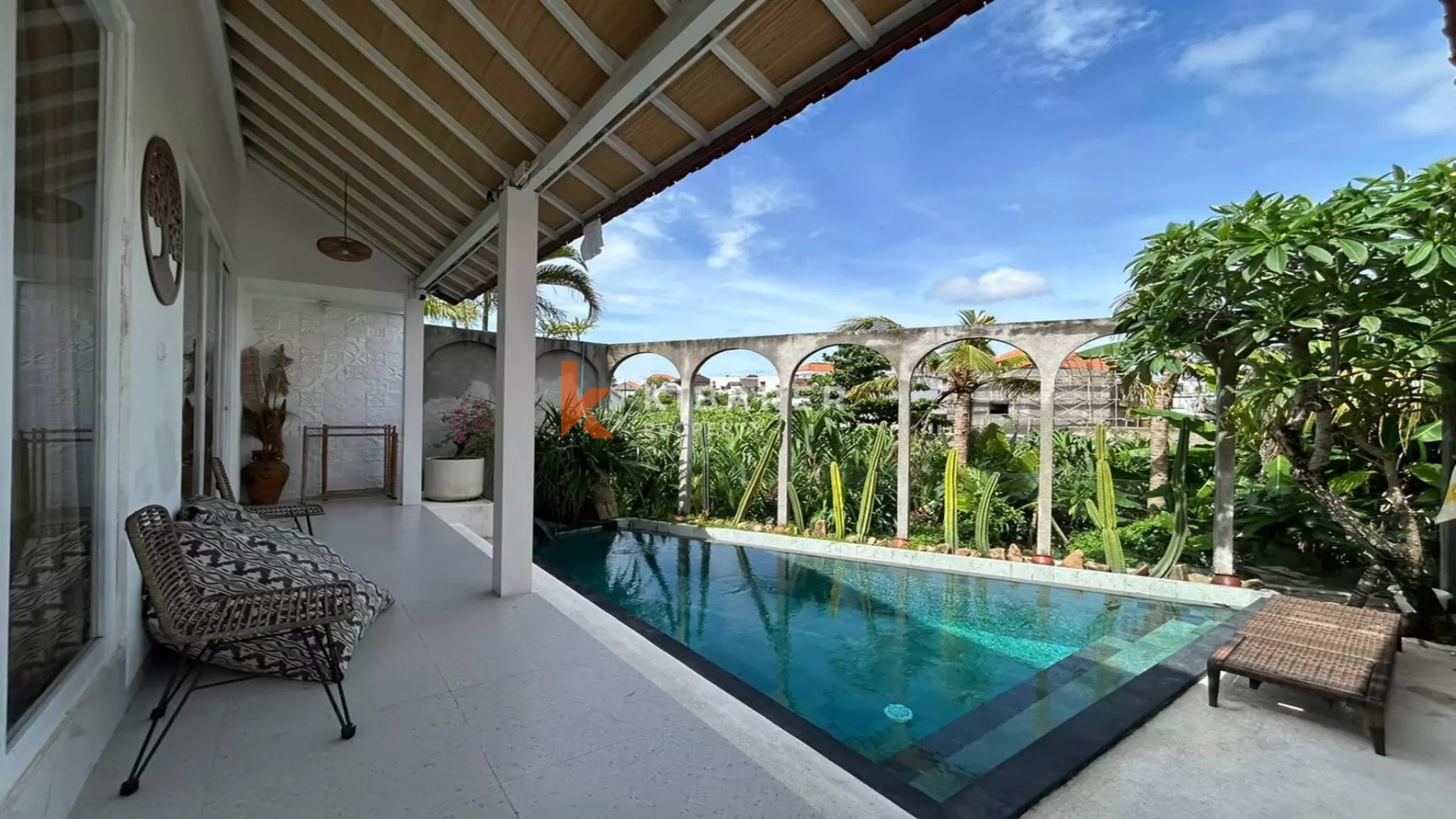 Charming Enclosed-Living Two-Bedroom Villa with Pool in Central Berawa — image 3