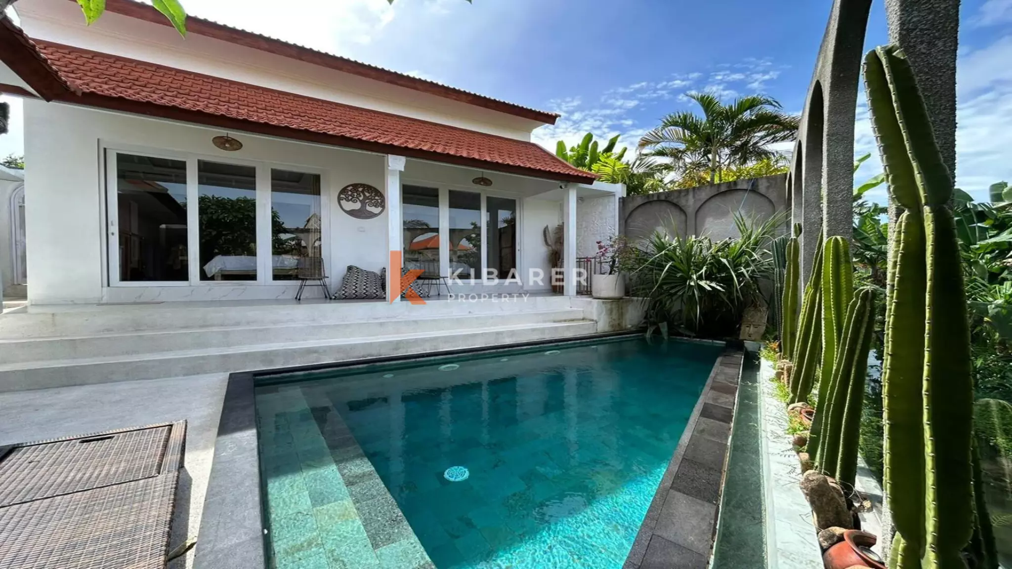 Charming Enclosed-Living Two-Bedroom Villa with Pool in Central Berawa