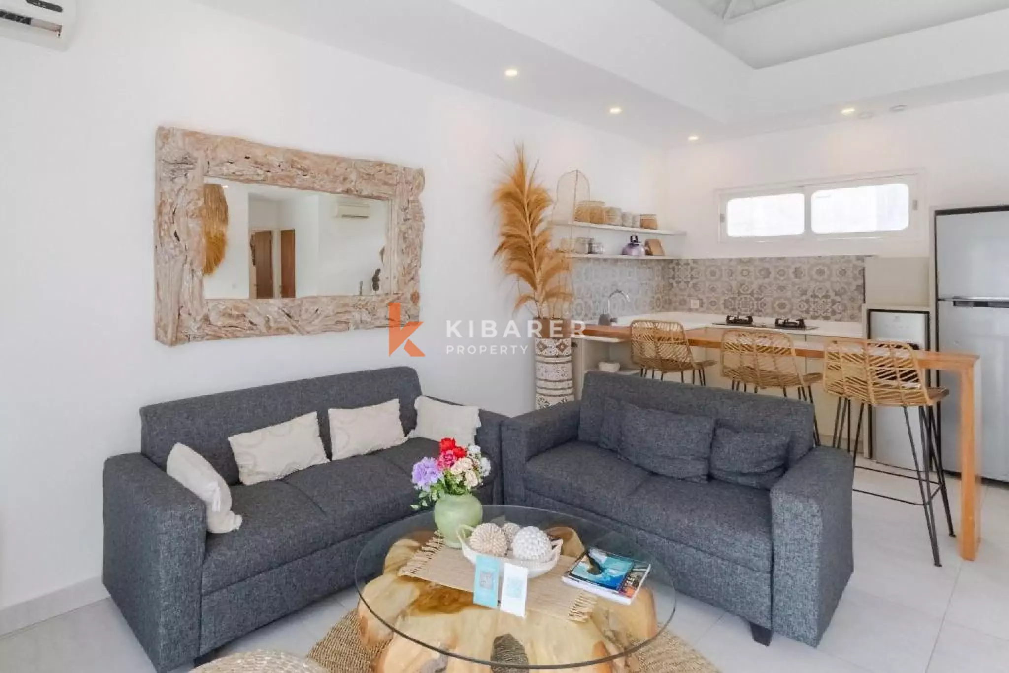 Charming Family Three-Bedrooms Villa Near Berawa Beach — image 5