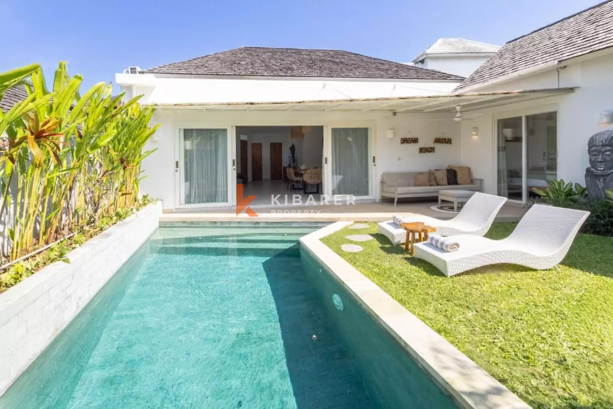Charming Family Three-Bedrooms Villa Near Berawa Beach — image 3