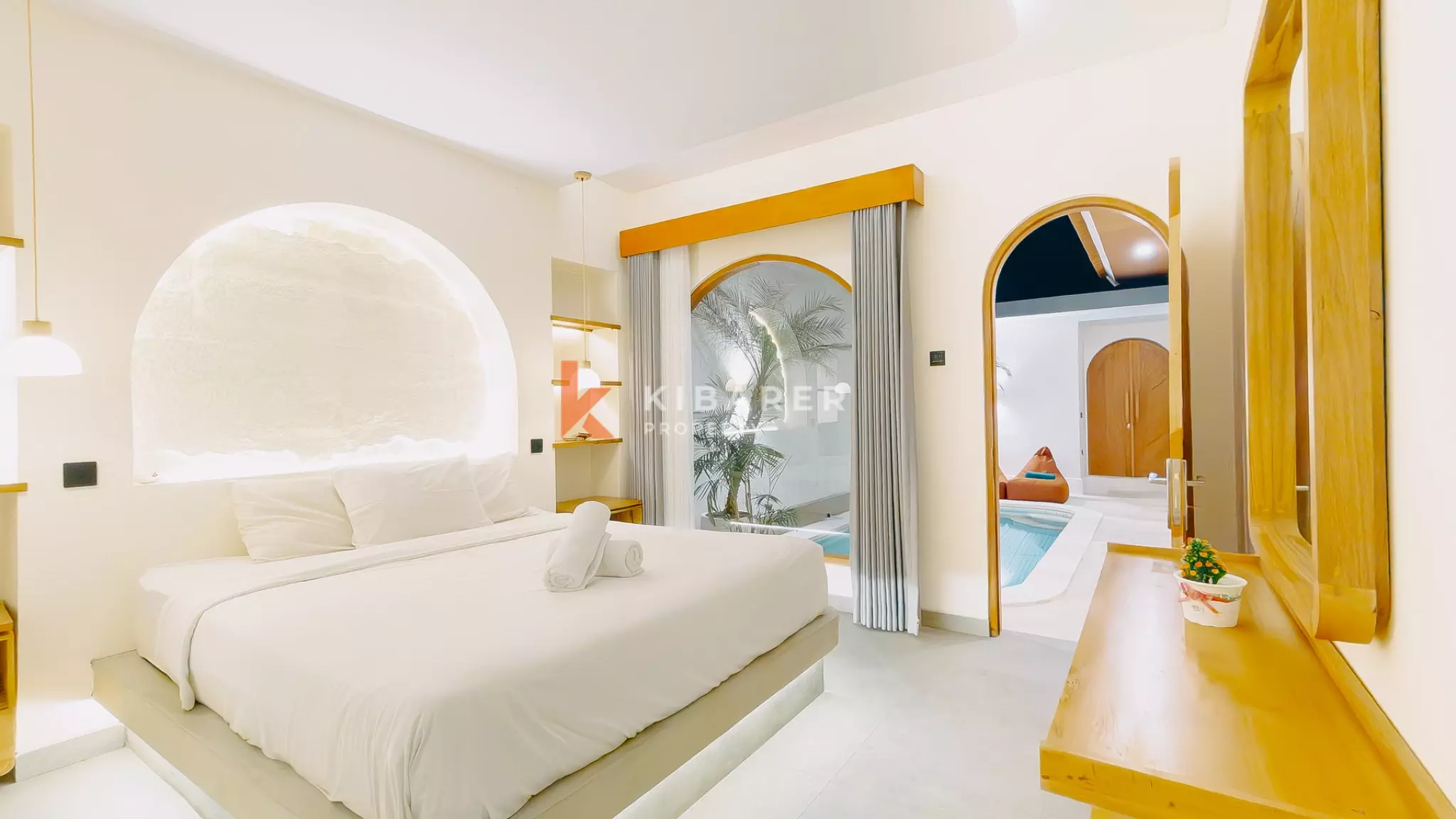Modern Two Bedroom Villa Situated in Babakan Area — image 8