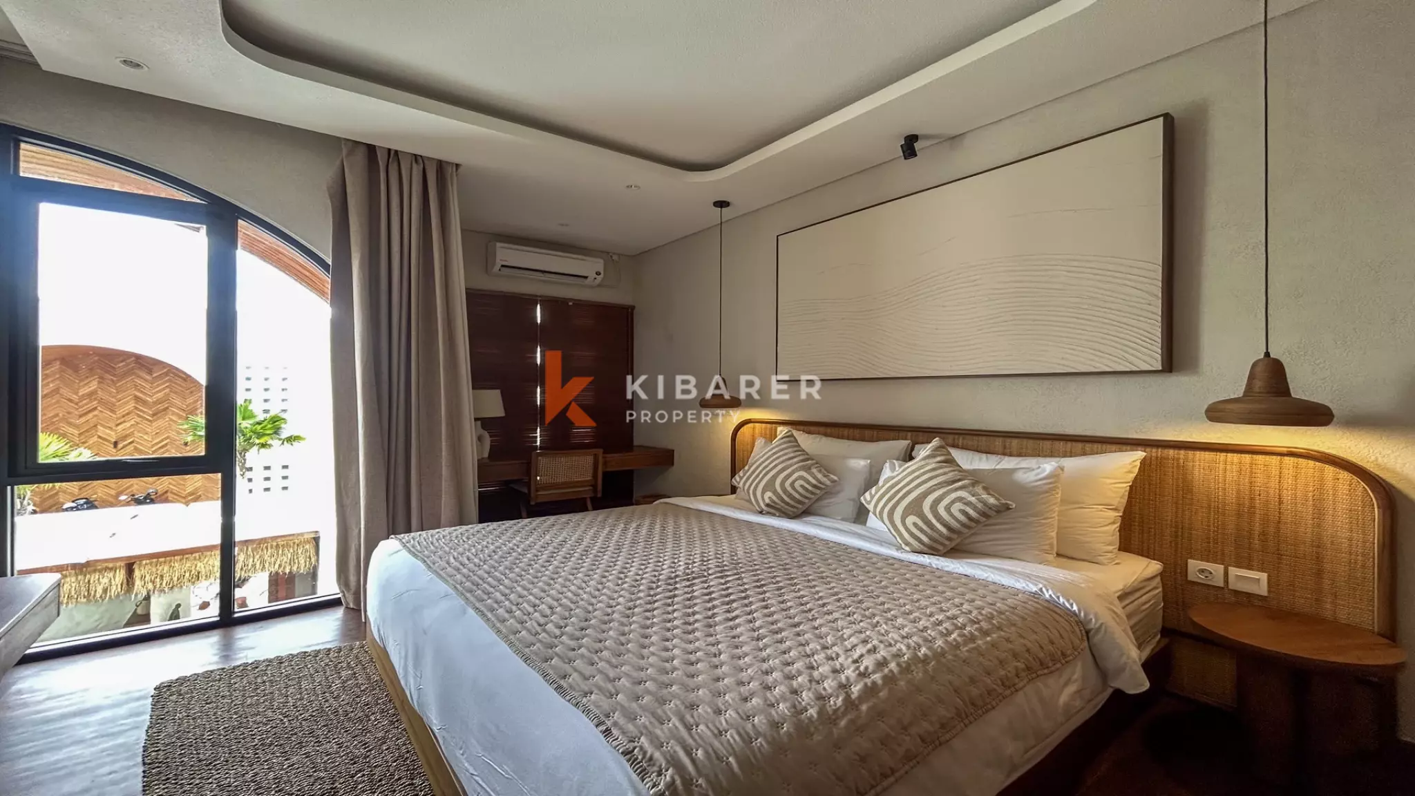 Luxury Chic Two-Bedroom Enclosed Living Villa in Canggu — image 17