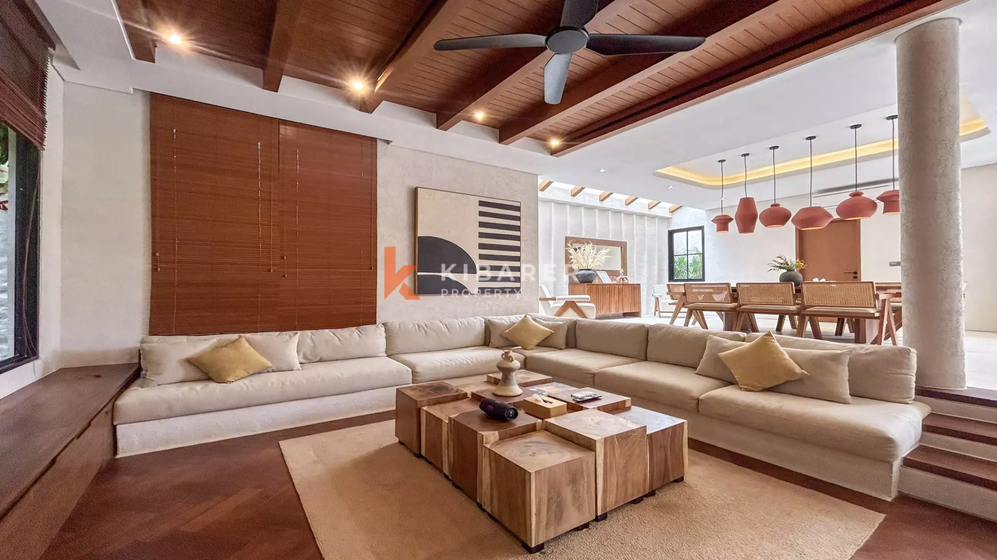 Luxury Chic Three-Bedroom Enclosed Living Villa in Canggu — image 9