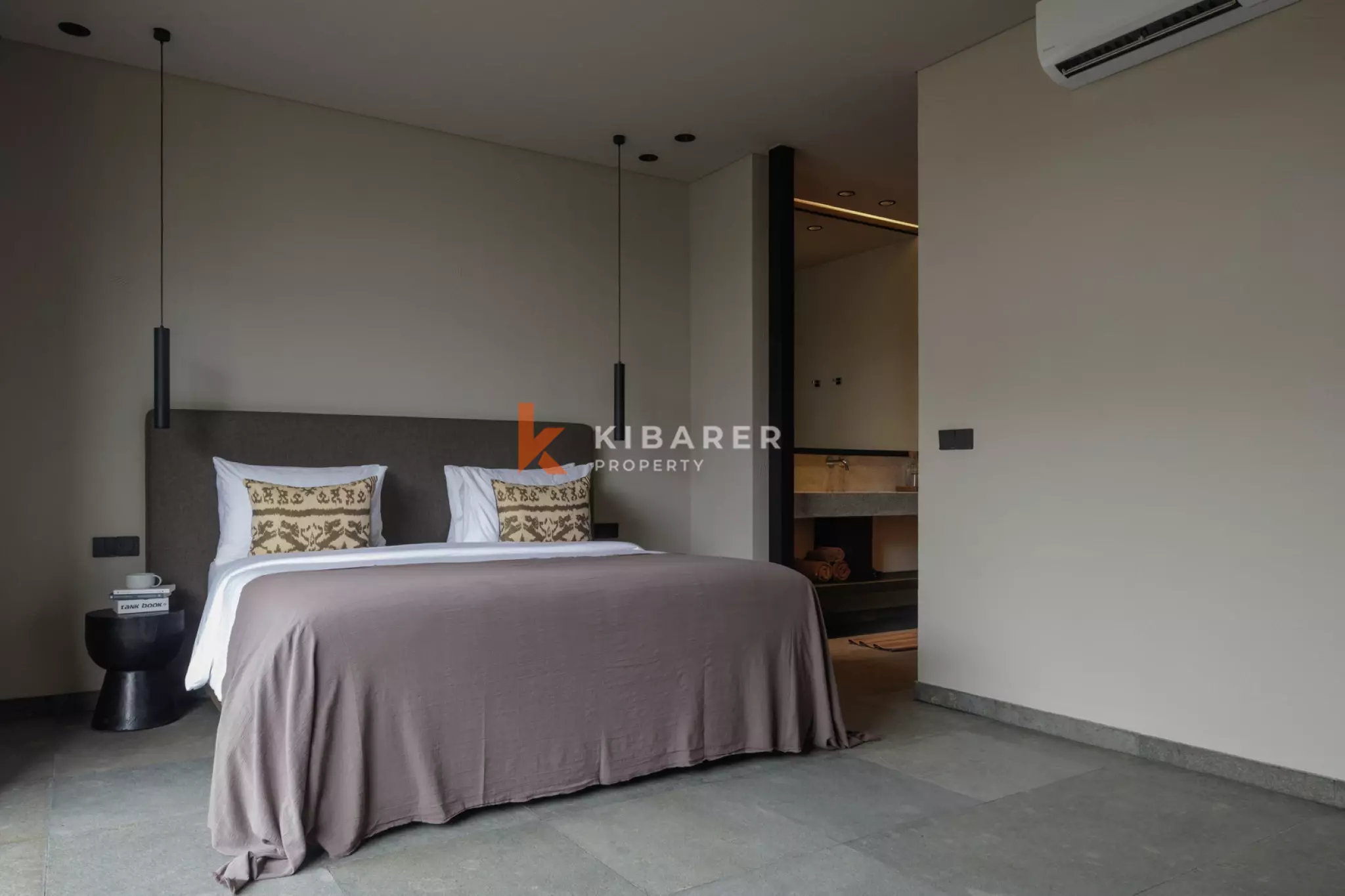 Unique Four-Bedroom Villa in Berawa Offering Diverse Lifestyles — image 9