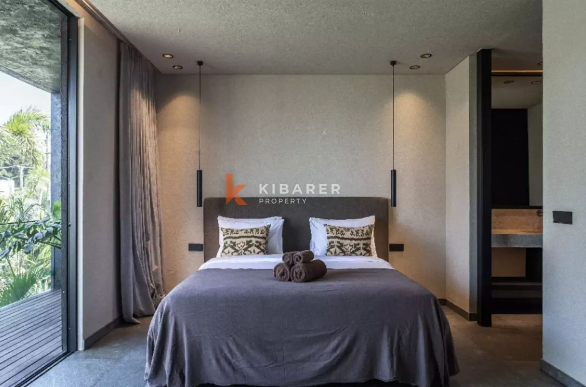 Unique Four-Bedroom Villa in Berawa Offering Diverse Lifestyles — image 10