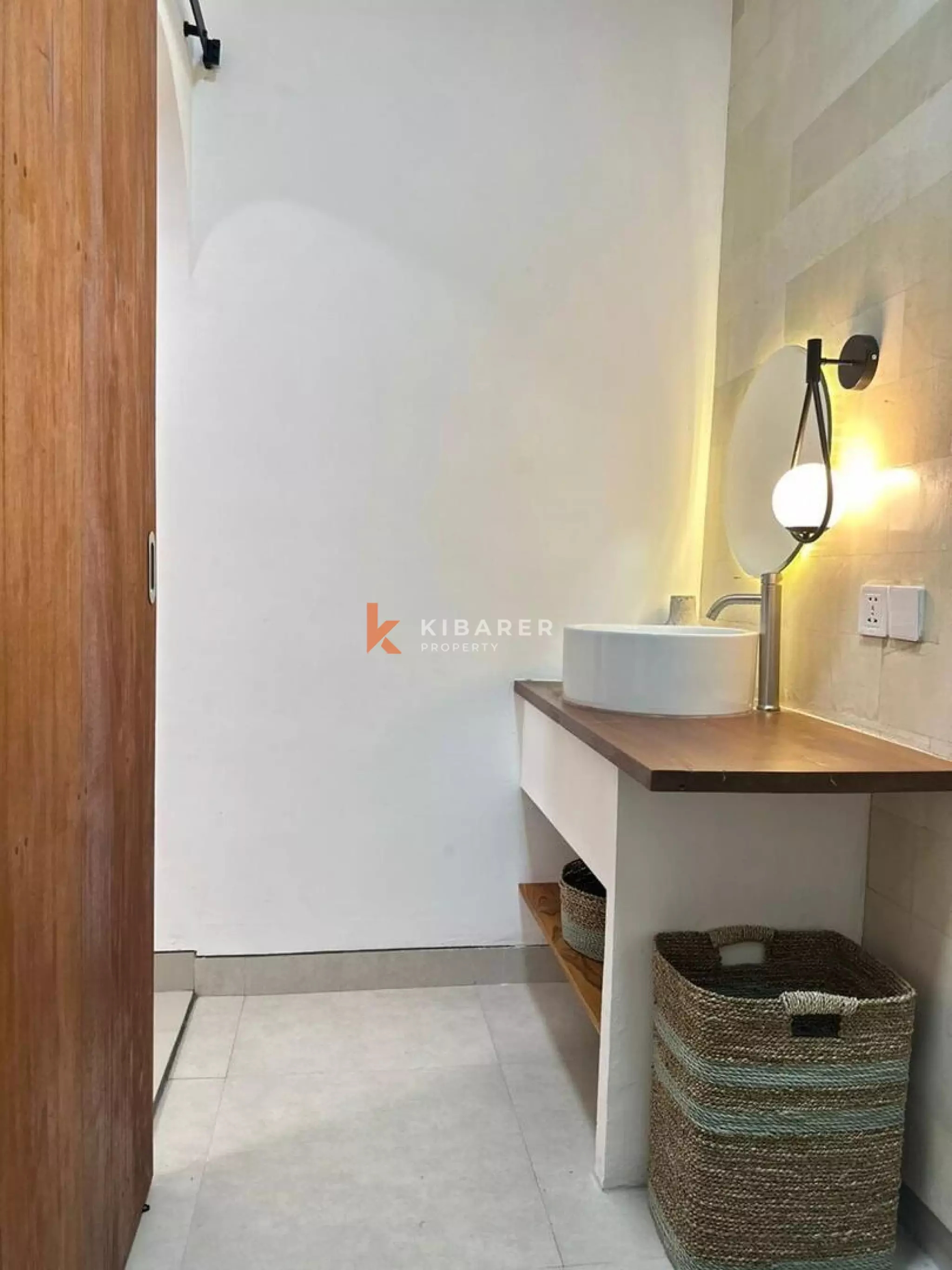 Relax and Unwind Three Bedroom Villa in Ungasan — image 18