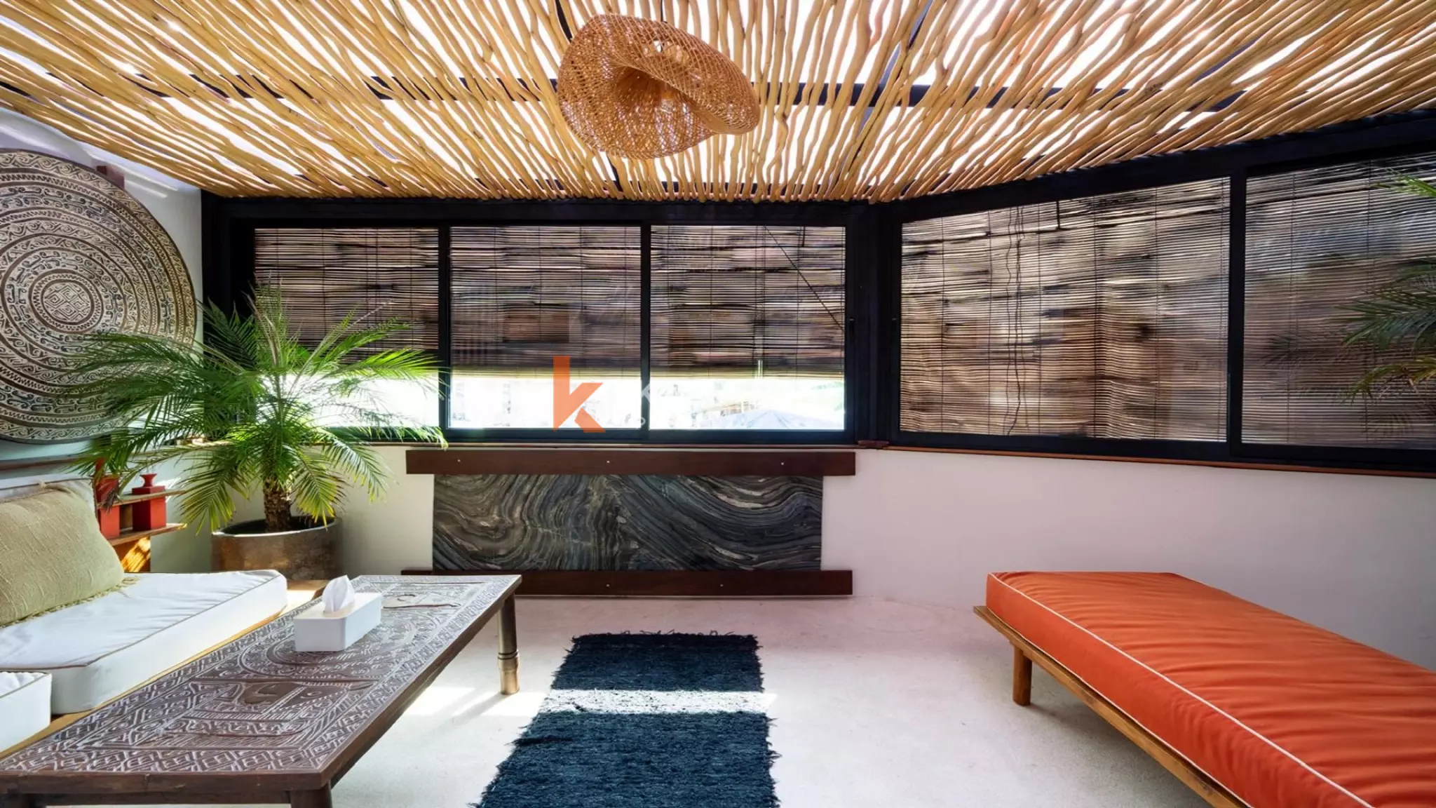 Stylish Enclosed Three-Bedroom Villa with Rooftop in Prime Berawa — image 6