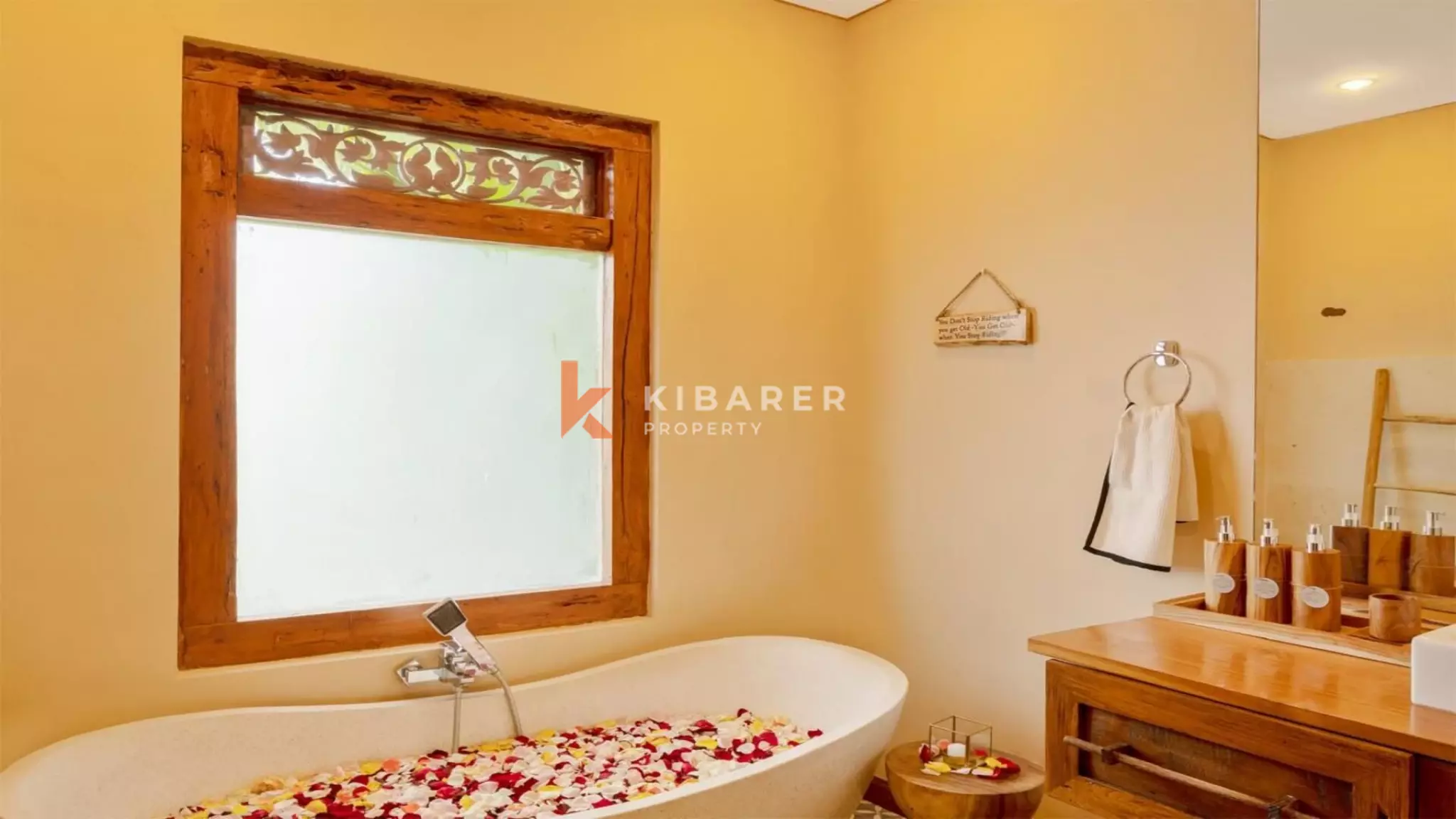 Serene Moroccan-Influenced Two-Bedroom Open Living Villa in Prime Batu Belig — image 16